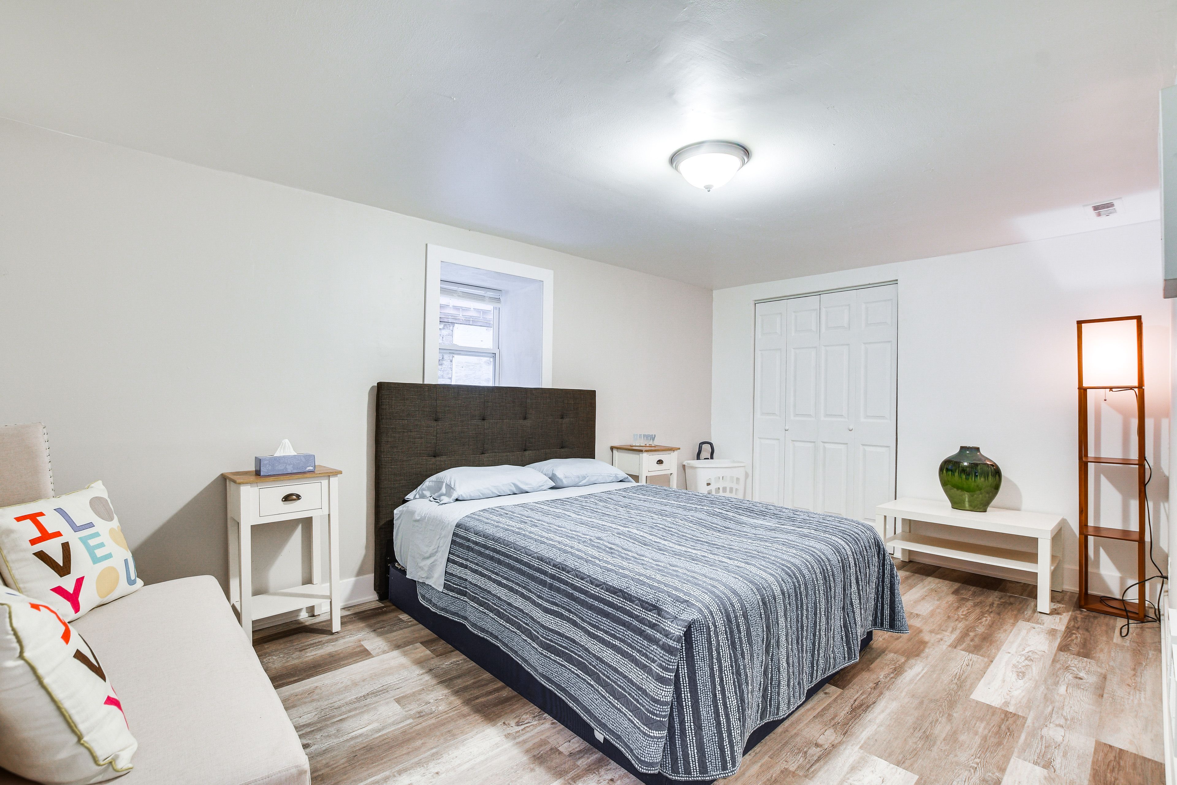 Bedroom 2 | Queen Bed