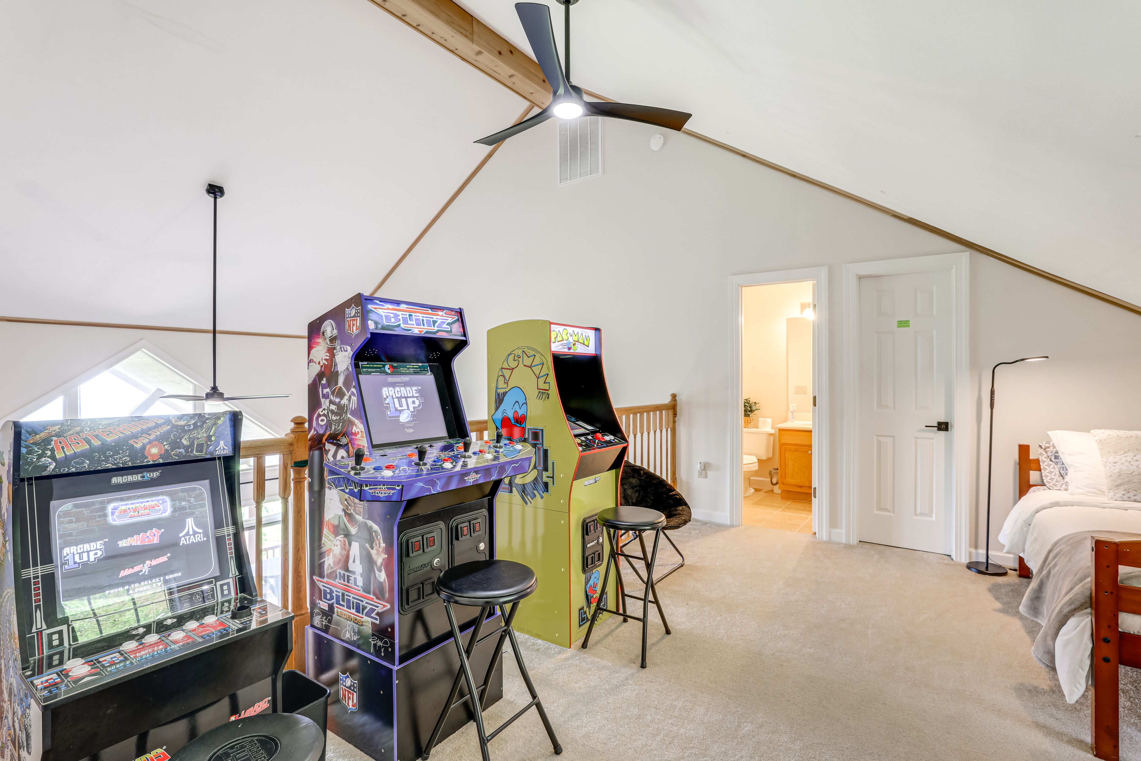 Bedroom 3 (Loft) | Arcade & Board Games | 2 Twin Beds | 2nd Floor