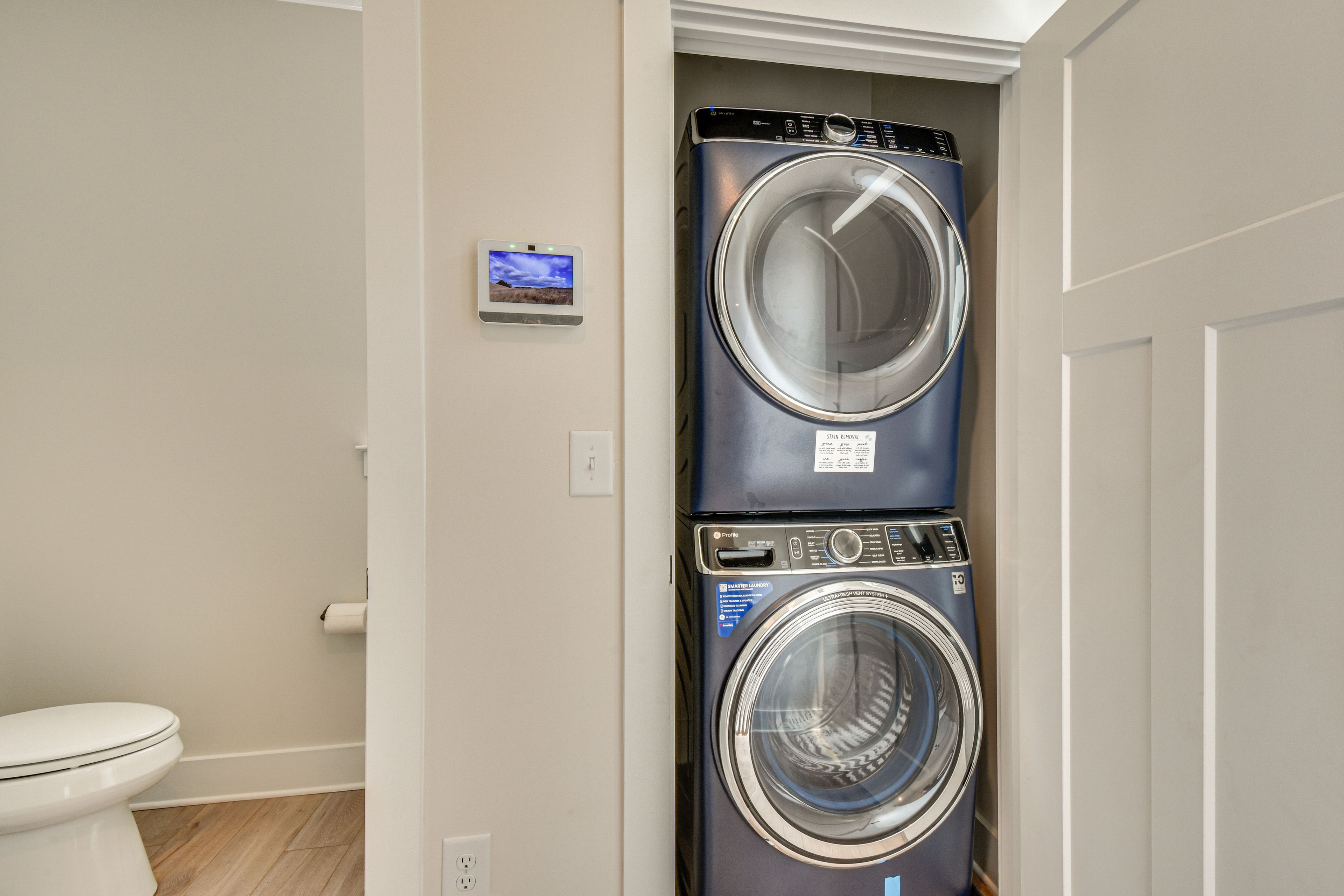 Washer/Dryer | 1st Floor