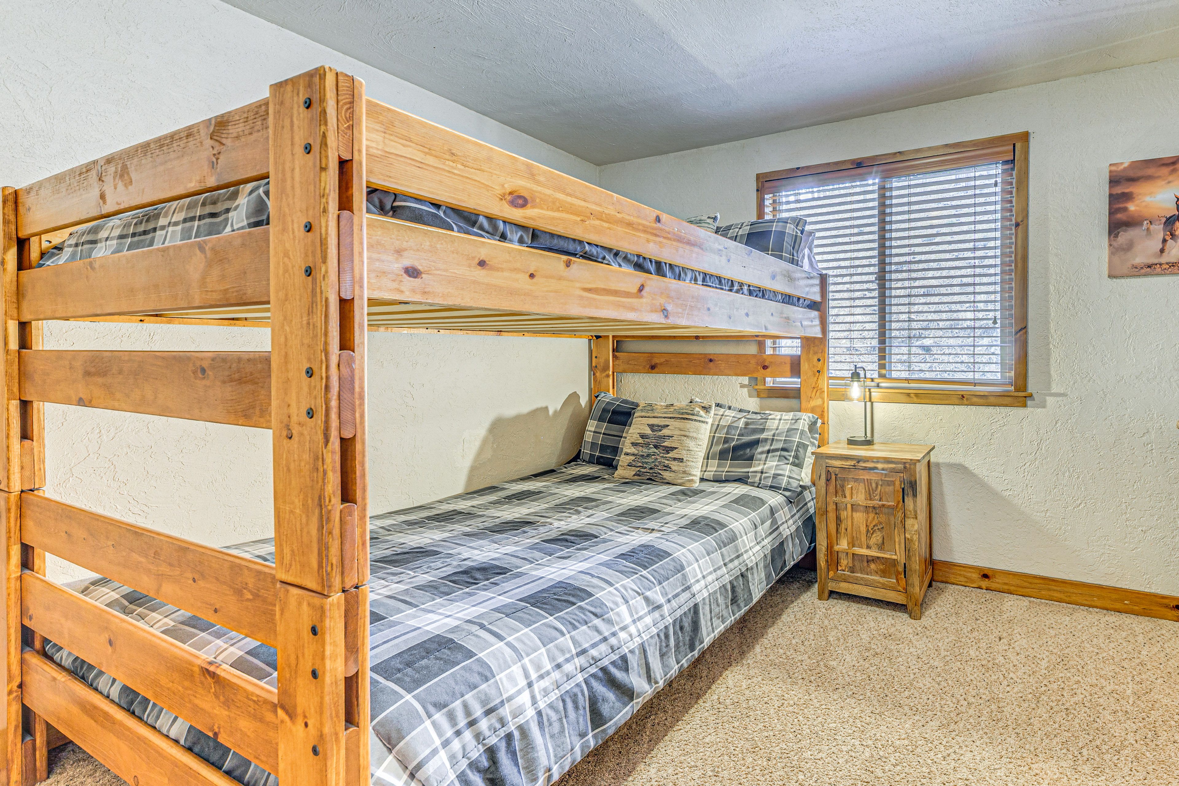 Bedroom 3 | Full Bunk Bed