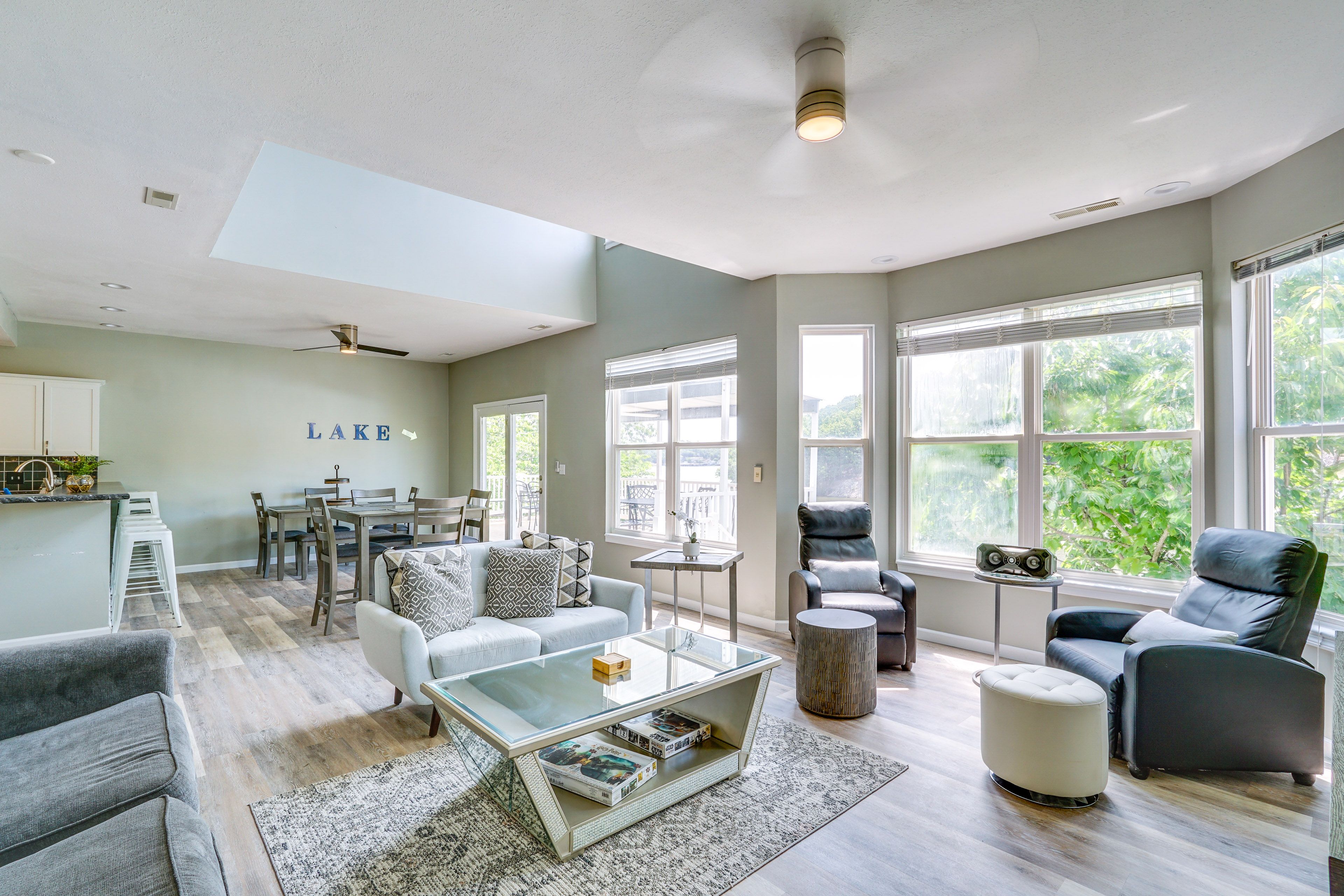 Living Room | Lower Level | Queen Sleeper Sofa | Smart TV | Free WiFi