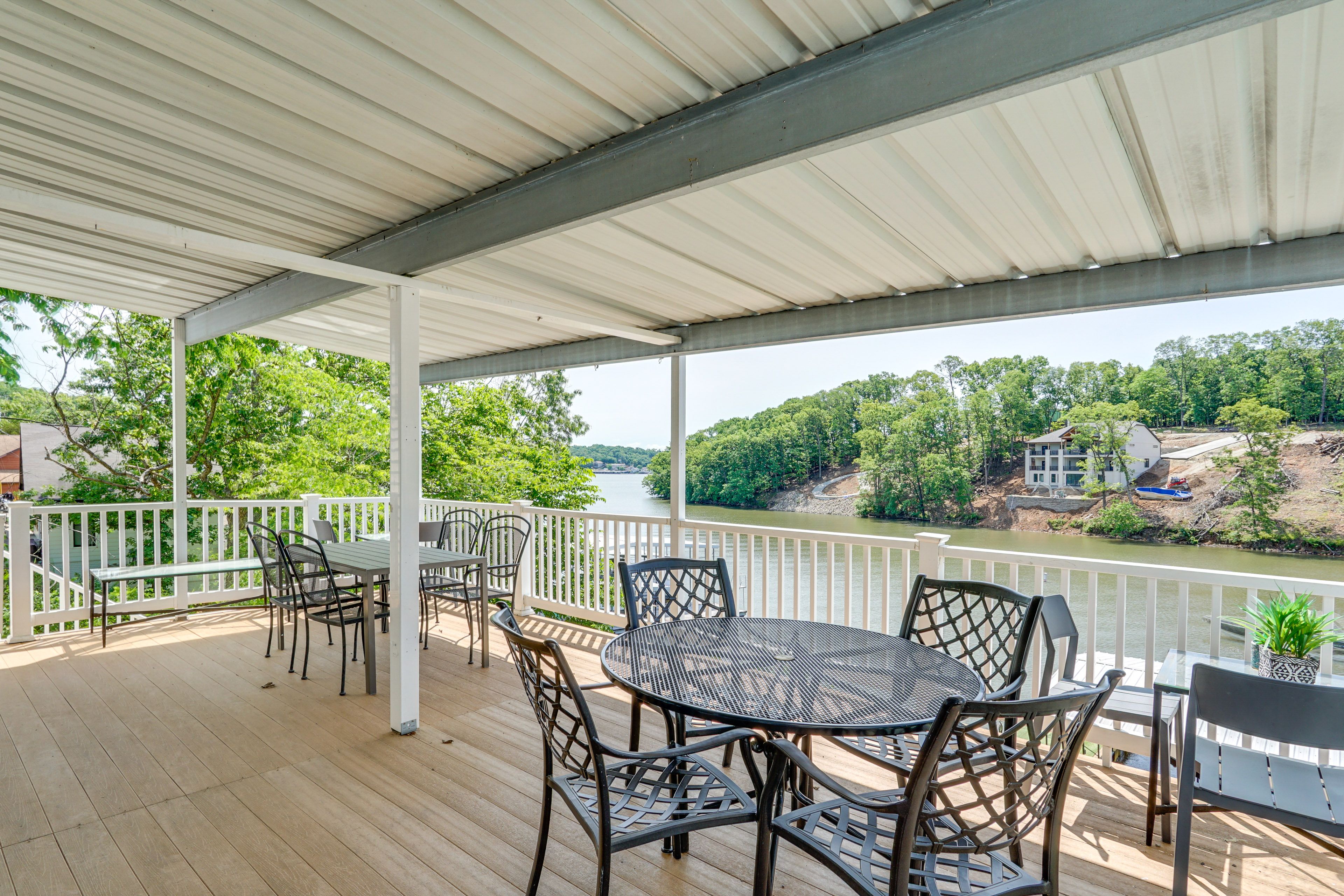 Shared Amenities | Deck w/ Lake View | Outdoor Dining
