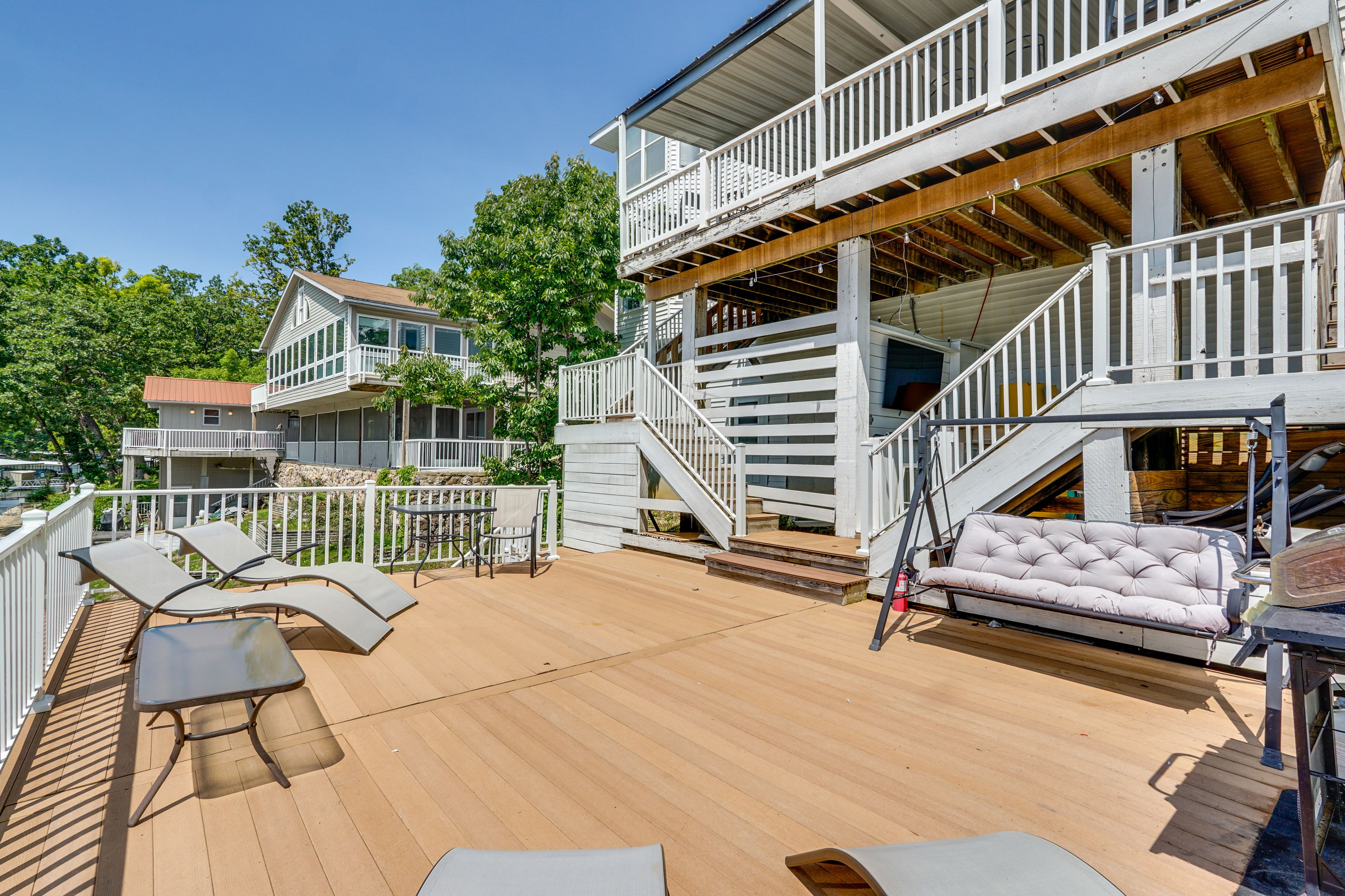 Lower Deck