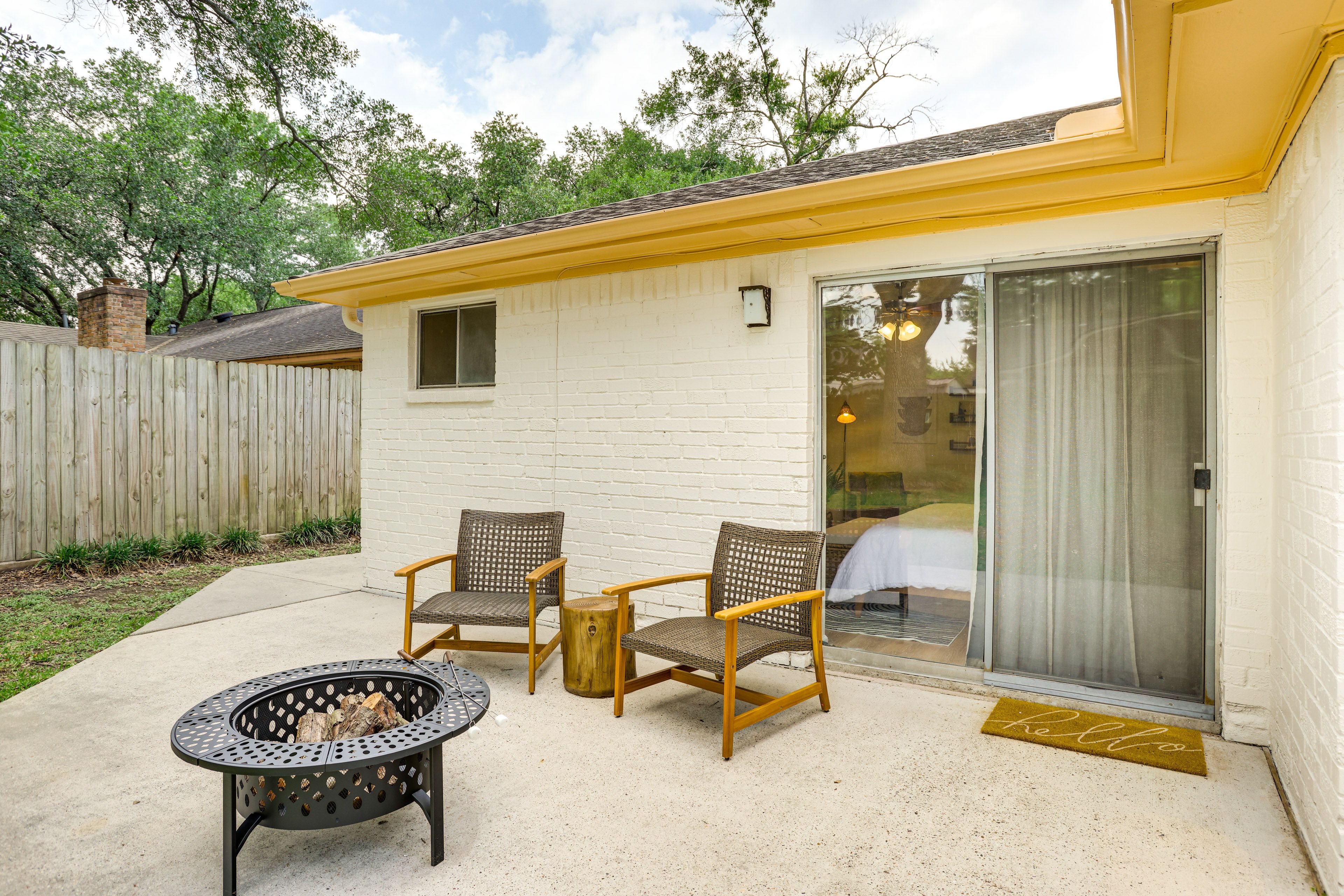 Patio | Fire Pit | Seating Area