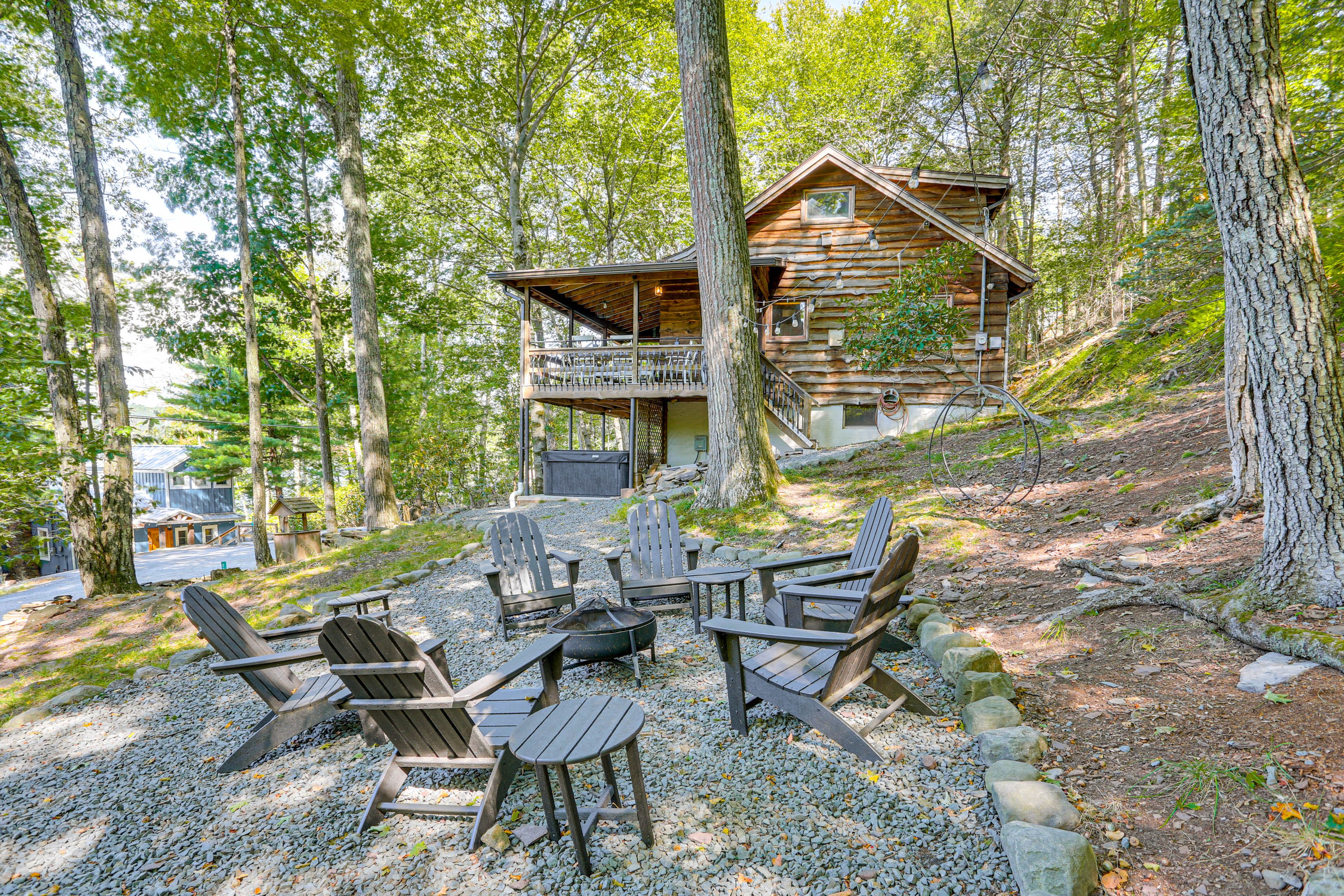 Cabin Exterior | Fire Pit | Dining Areas