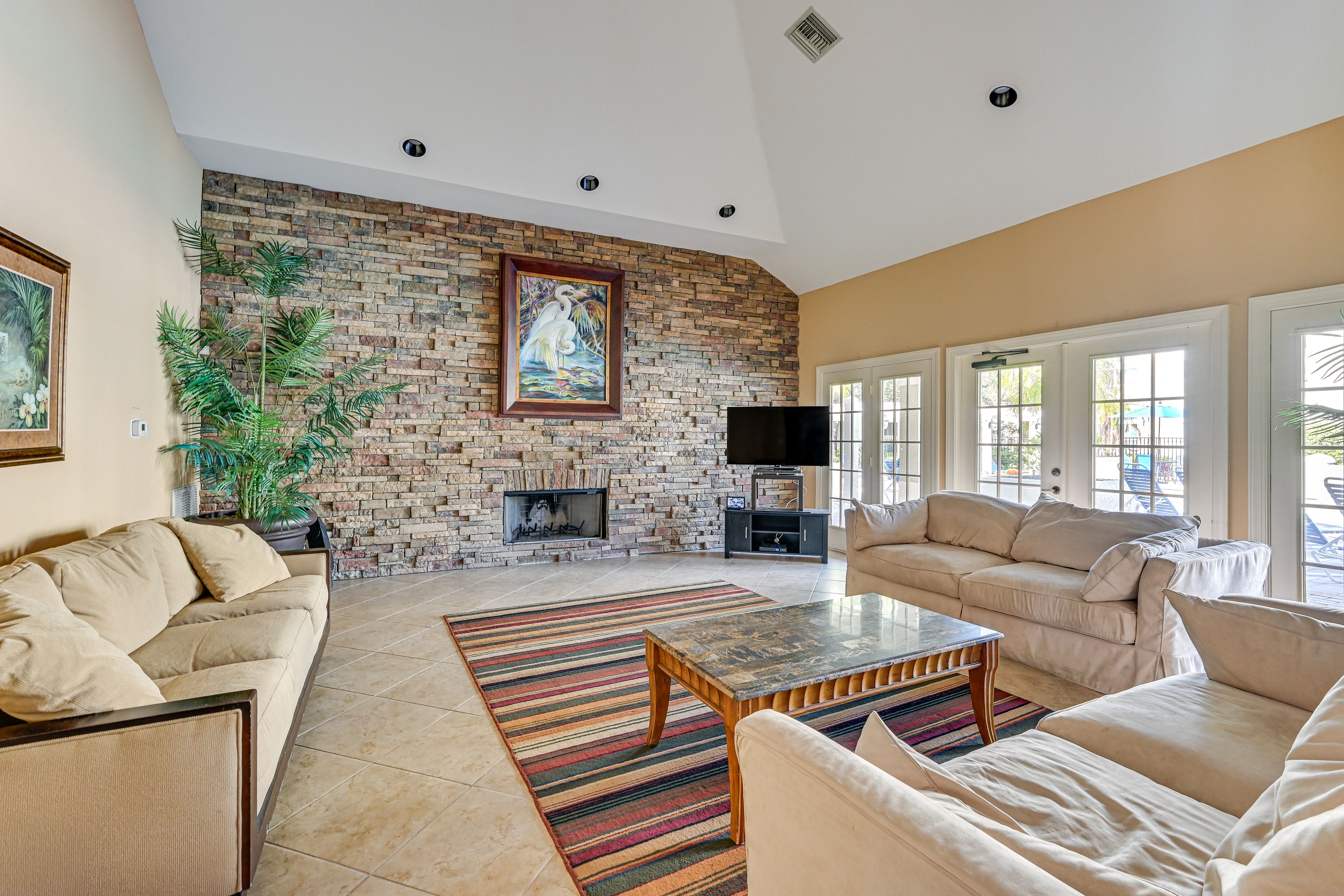 Avalon at Clearwater | Community Amenities