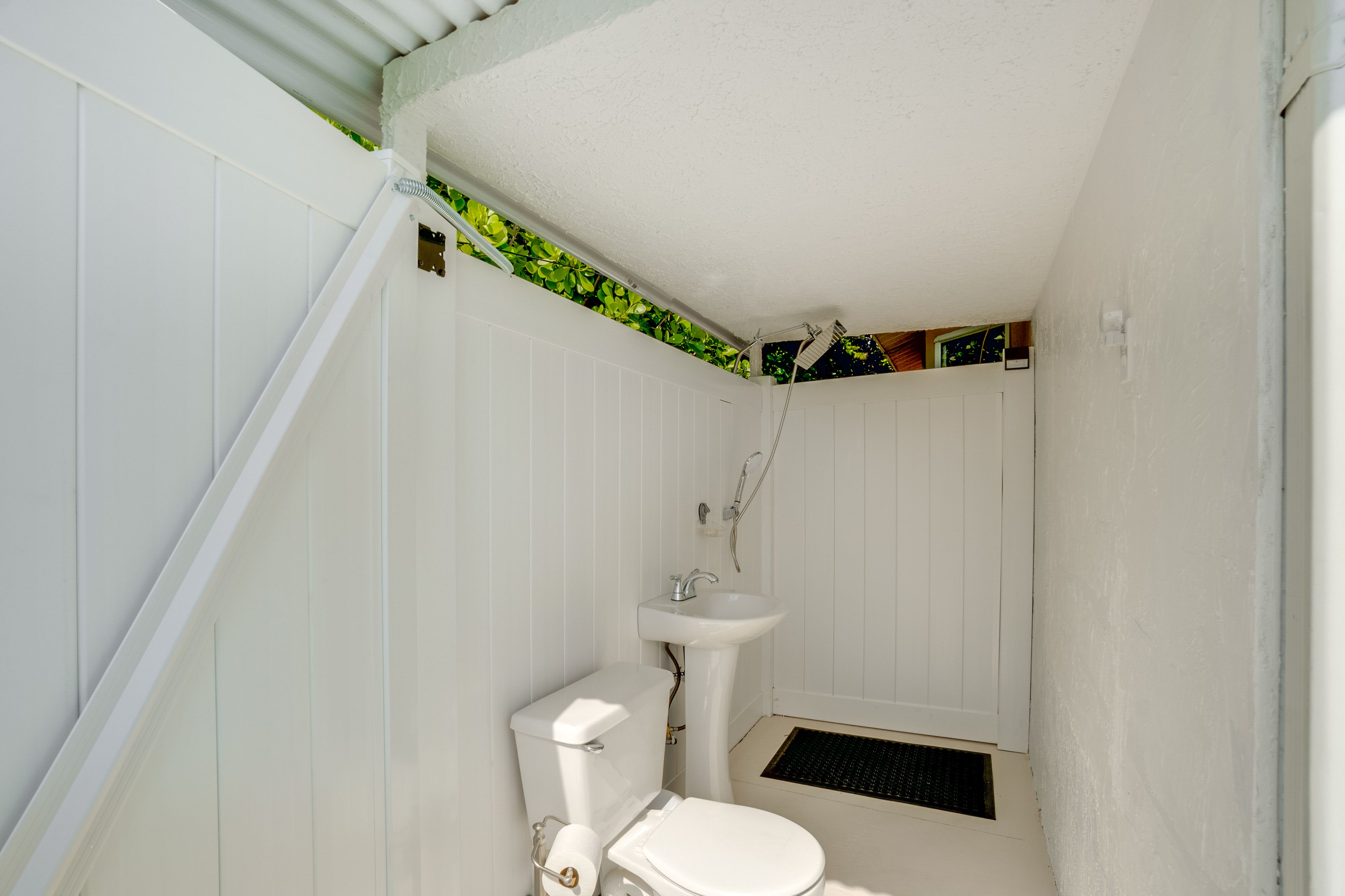 Outdoor Full Bathroom w/ Shower | Access via Pool Area