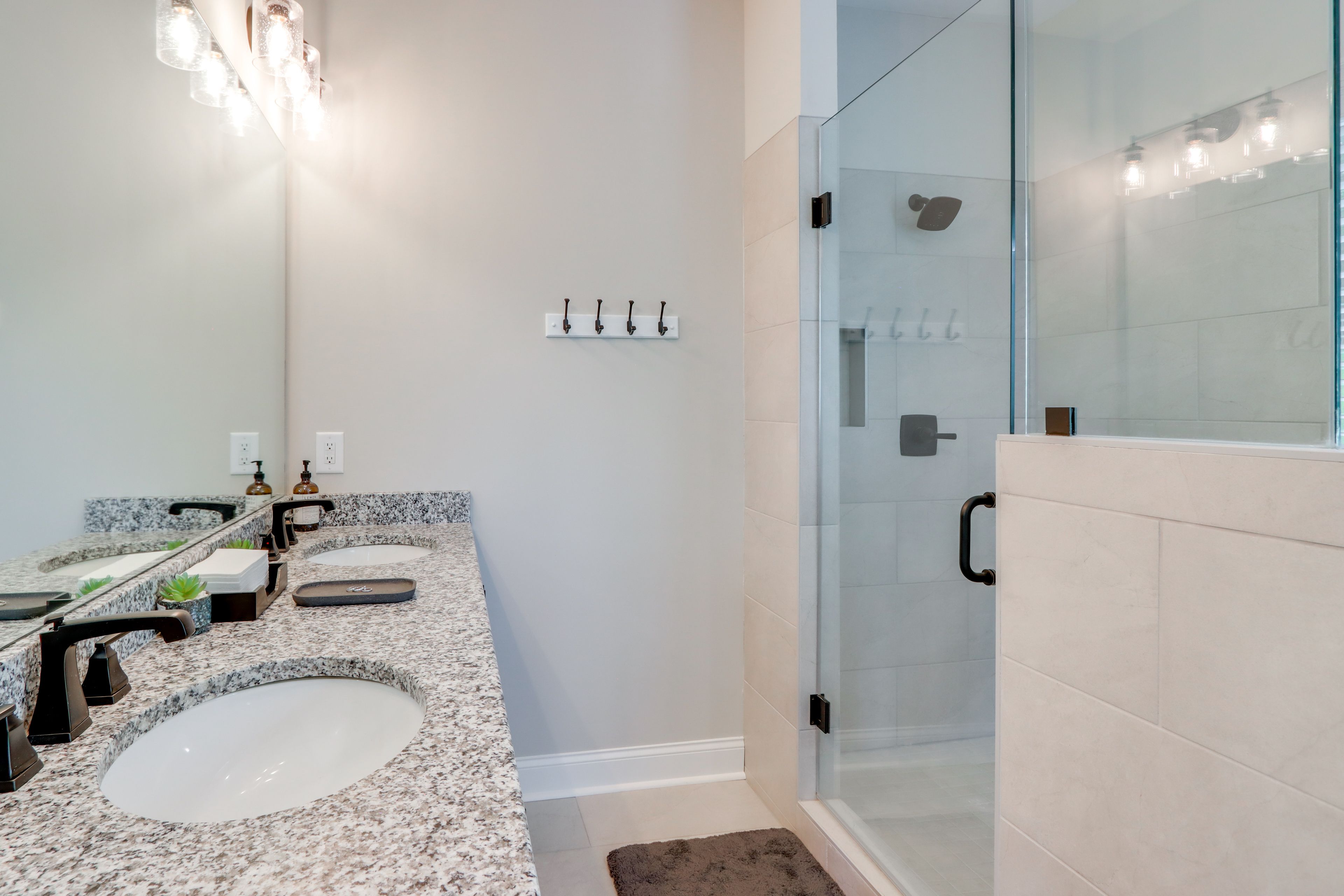 En-Suite Bathroom | Main Floor