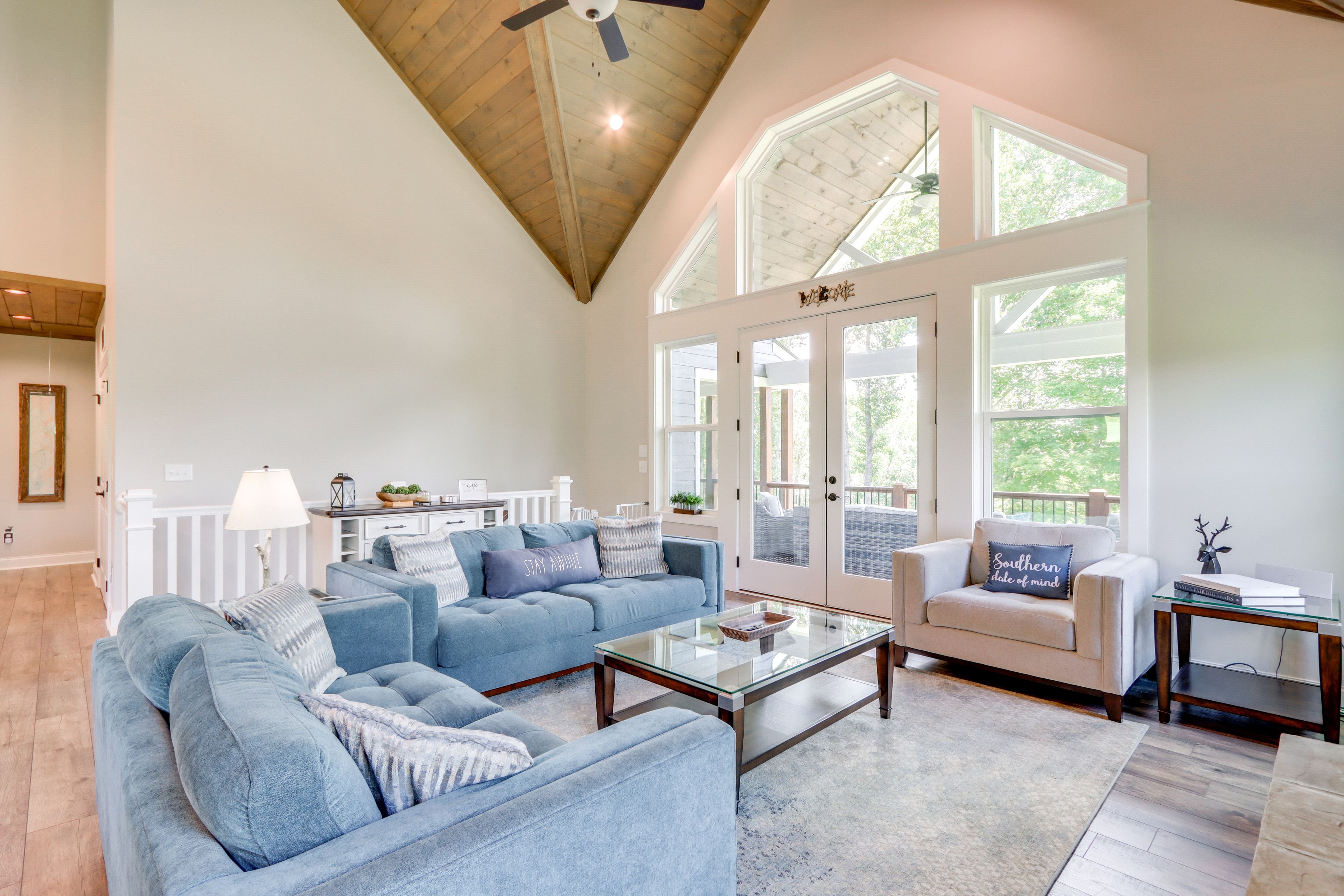 Living Room | Queen Sleeper Sofa | Main Floor