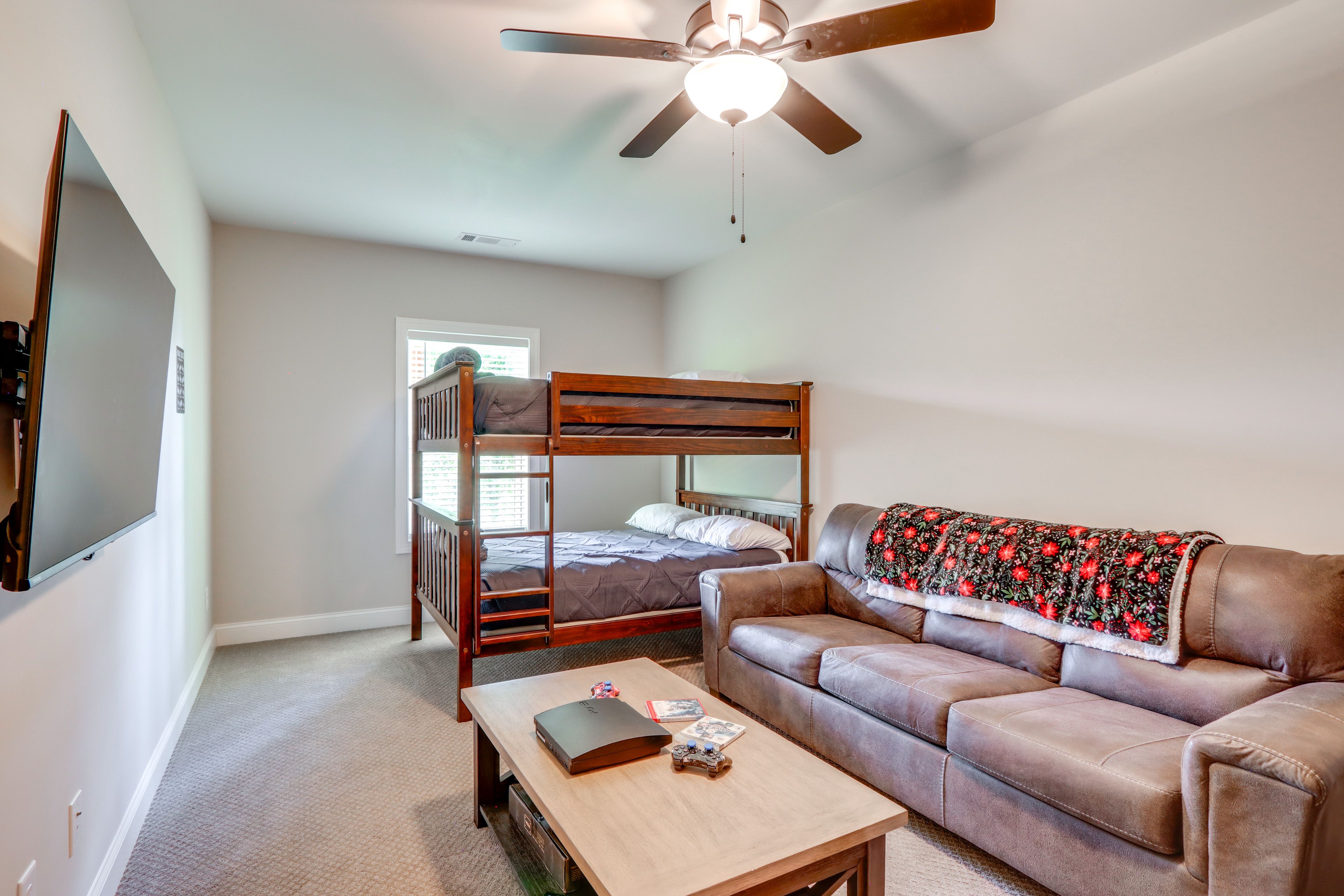 Bedroom 4 | 2 Full Bunk Beds | Lower Floor