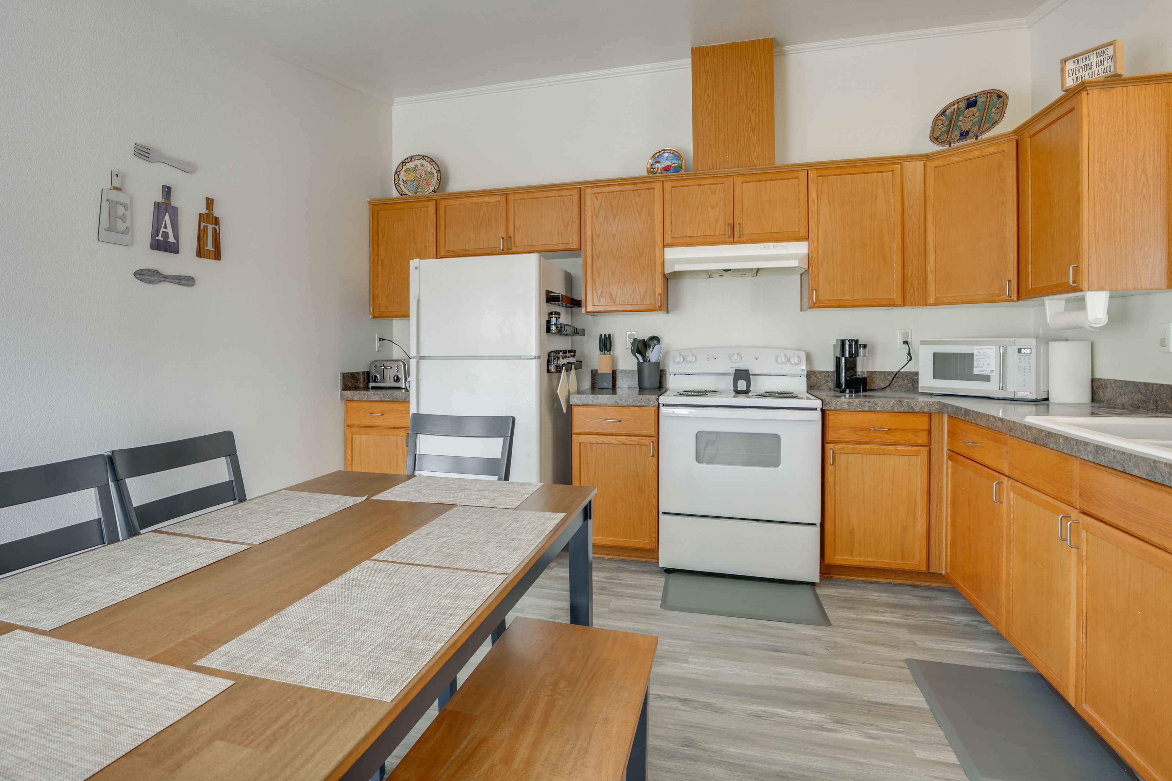 Property Interior | Single-Story Duplex | Free WiFi | Central A/C & Heating