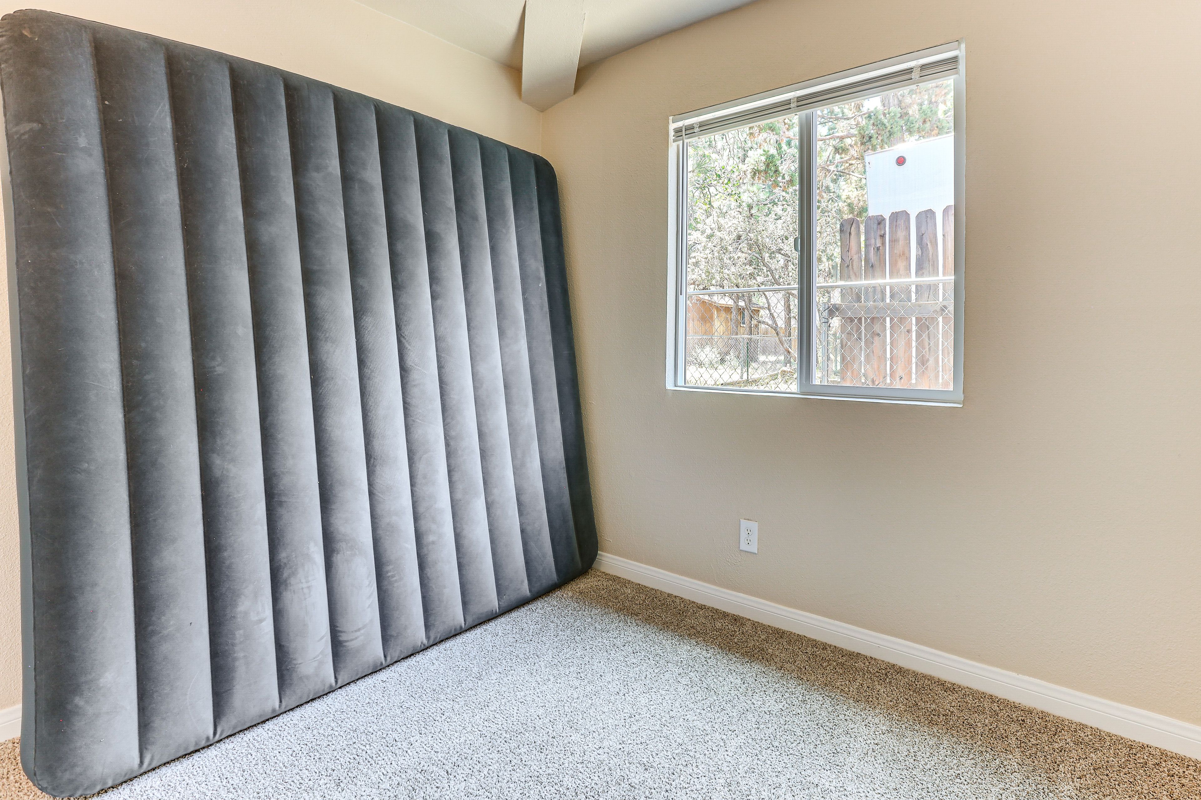 Additional Room (Access via Bedroom 3) | Queen Air Mattress