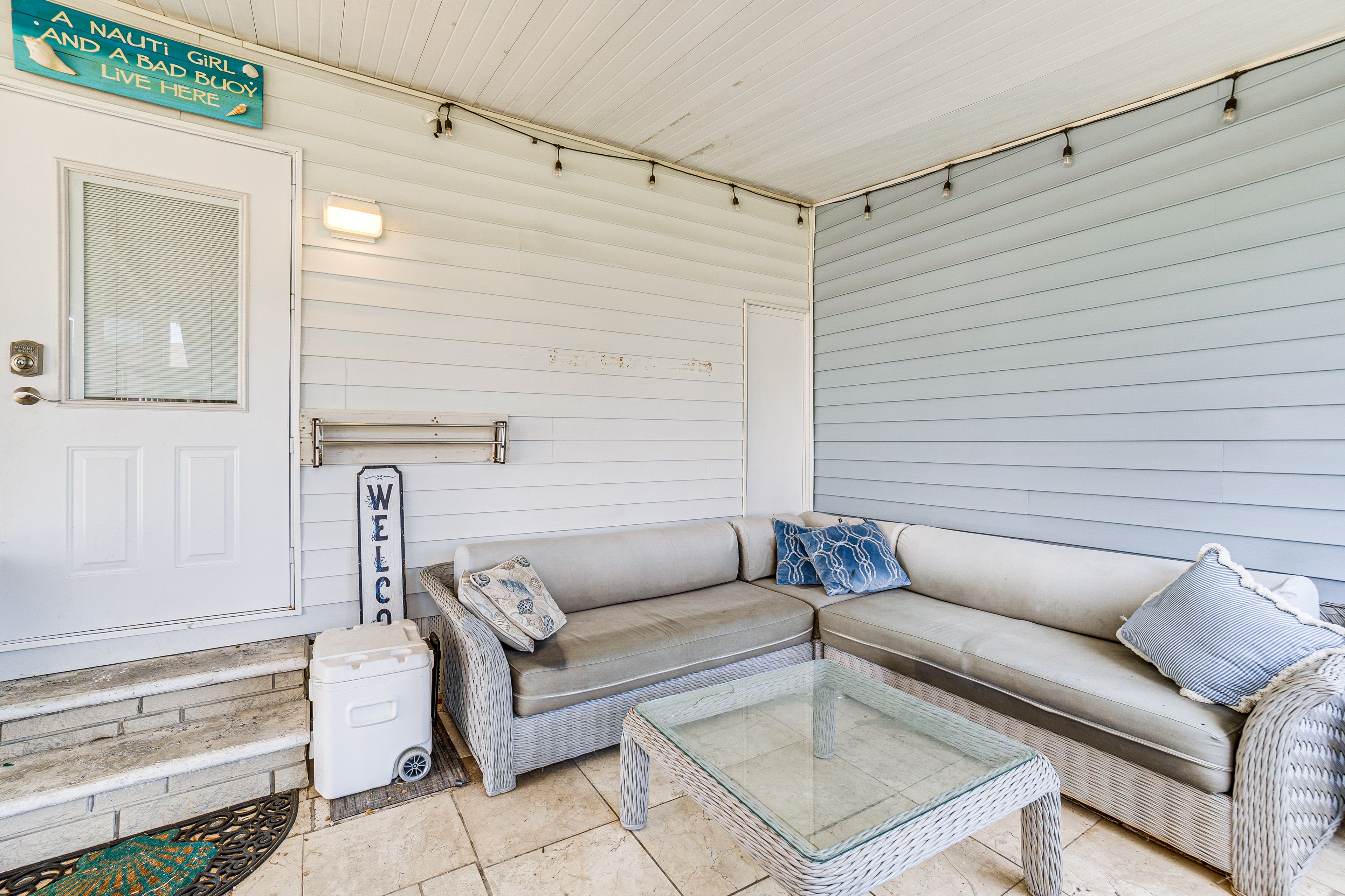 Screened Porch