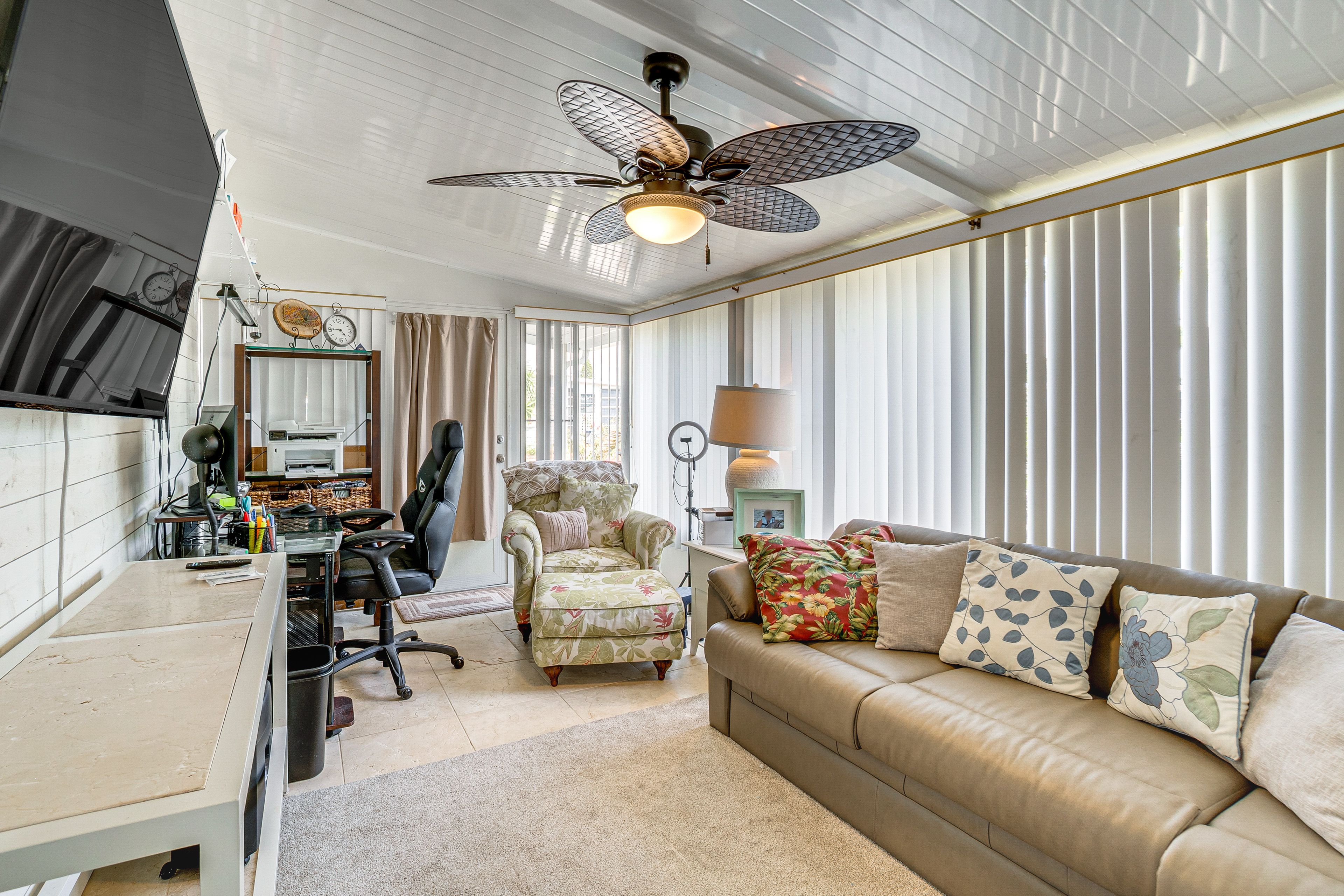 Office | Dedicated Workspace