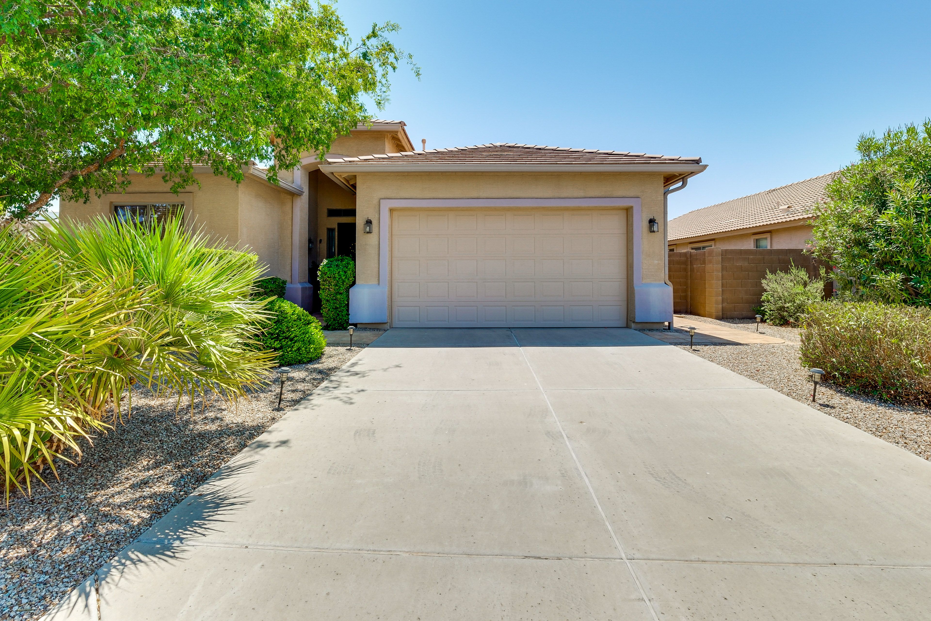 Property Exterior | Single-Story Home | Backyard Oasis