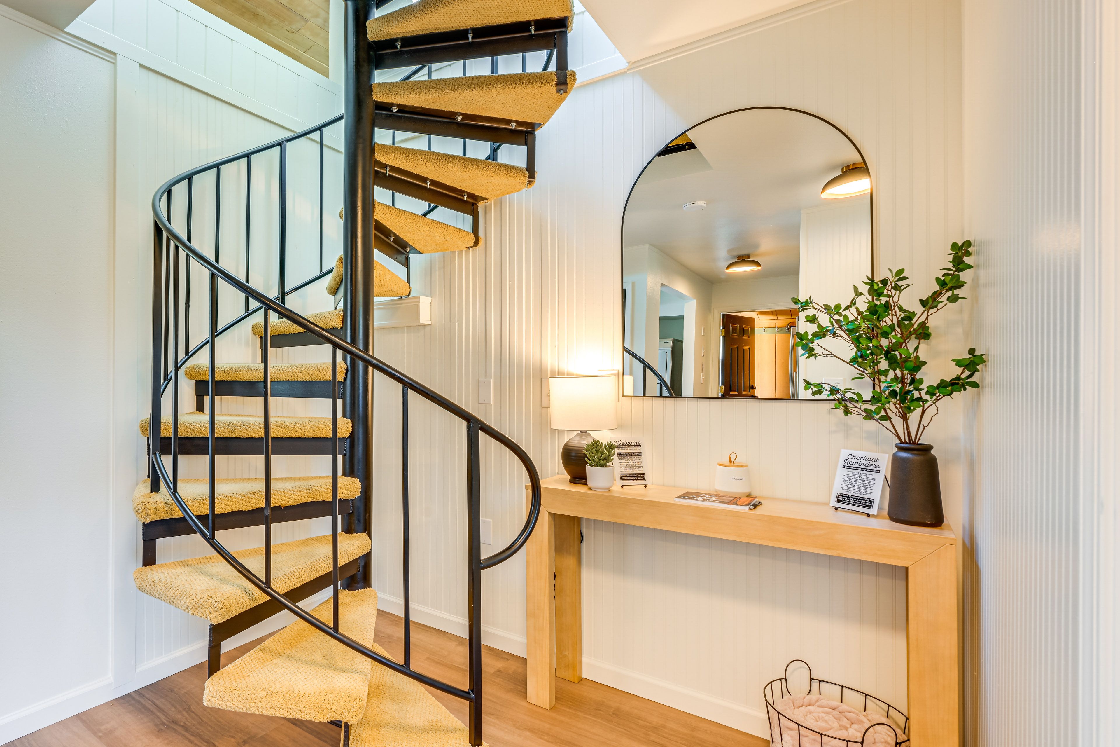 Stairs to 2nd Floor