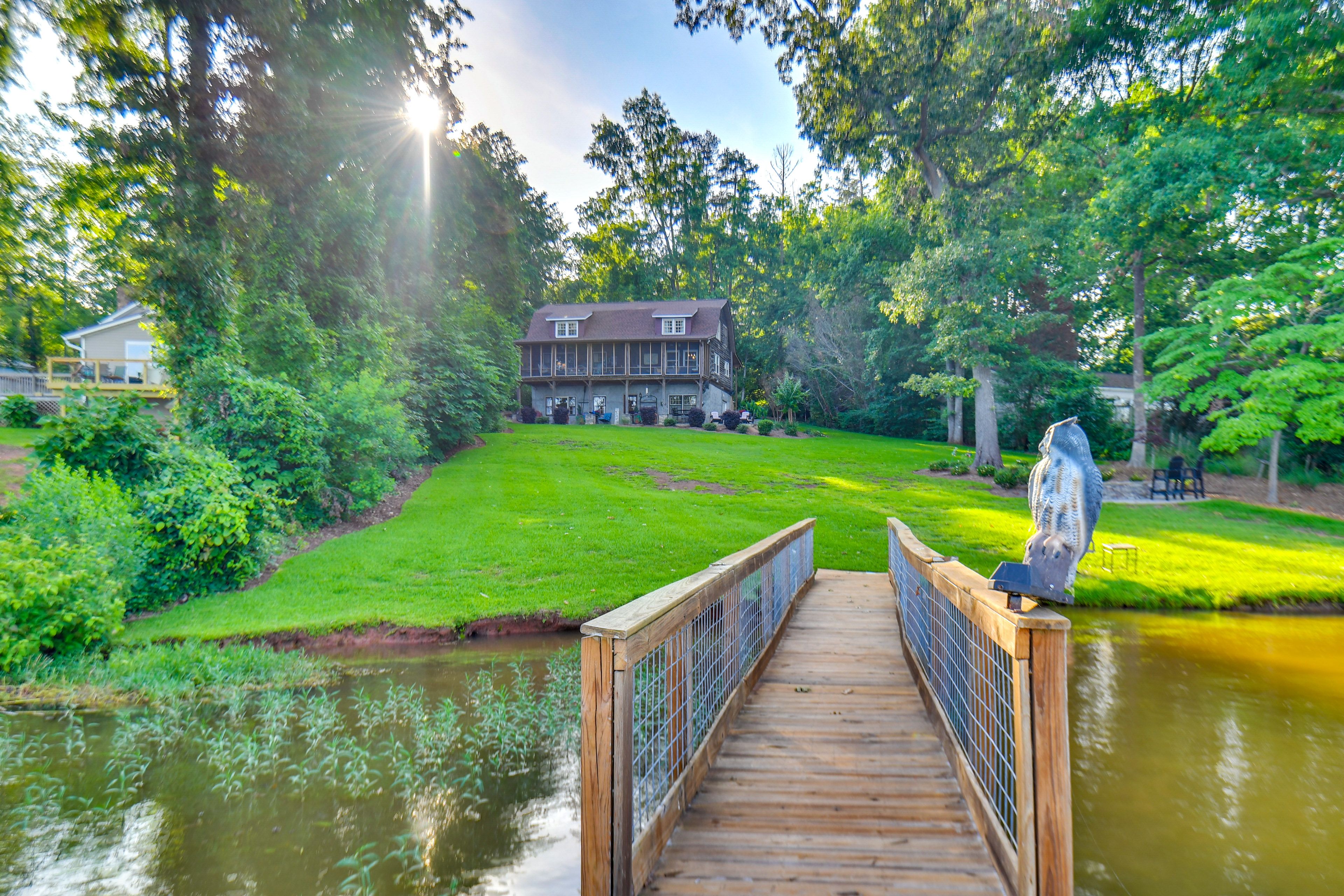 Cabin Exterior | Private Dock | Lake Access