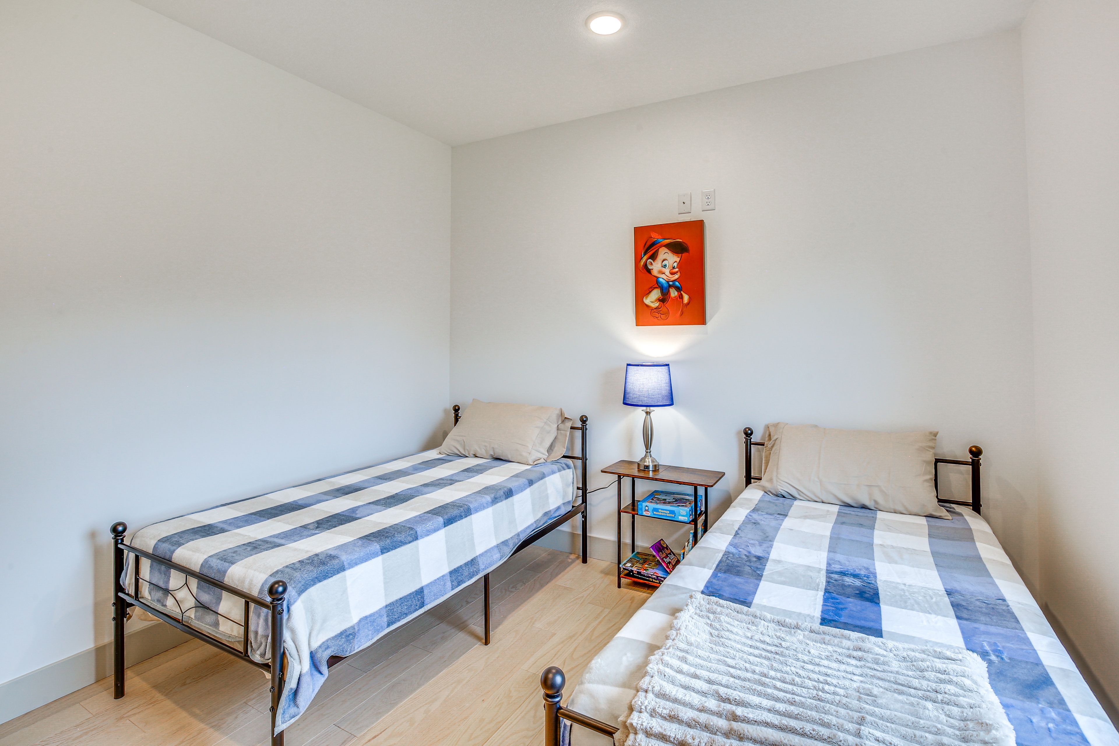 Bedroom 3 | 2 Twin Beds