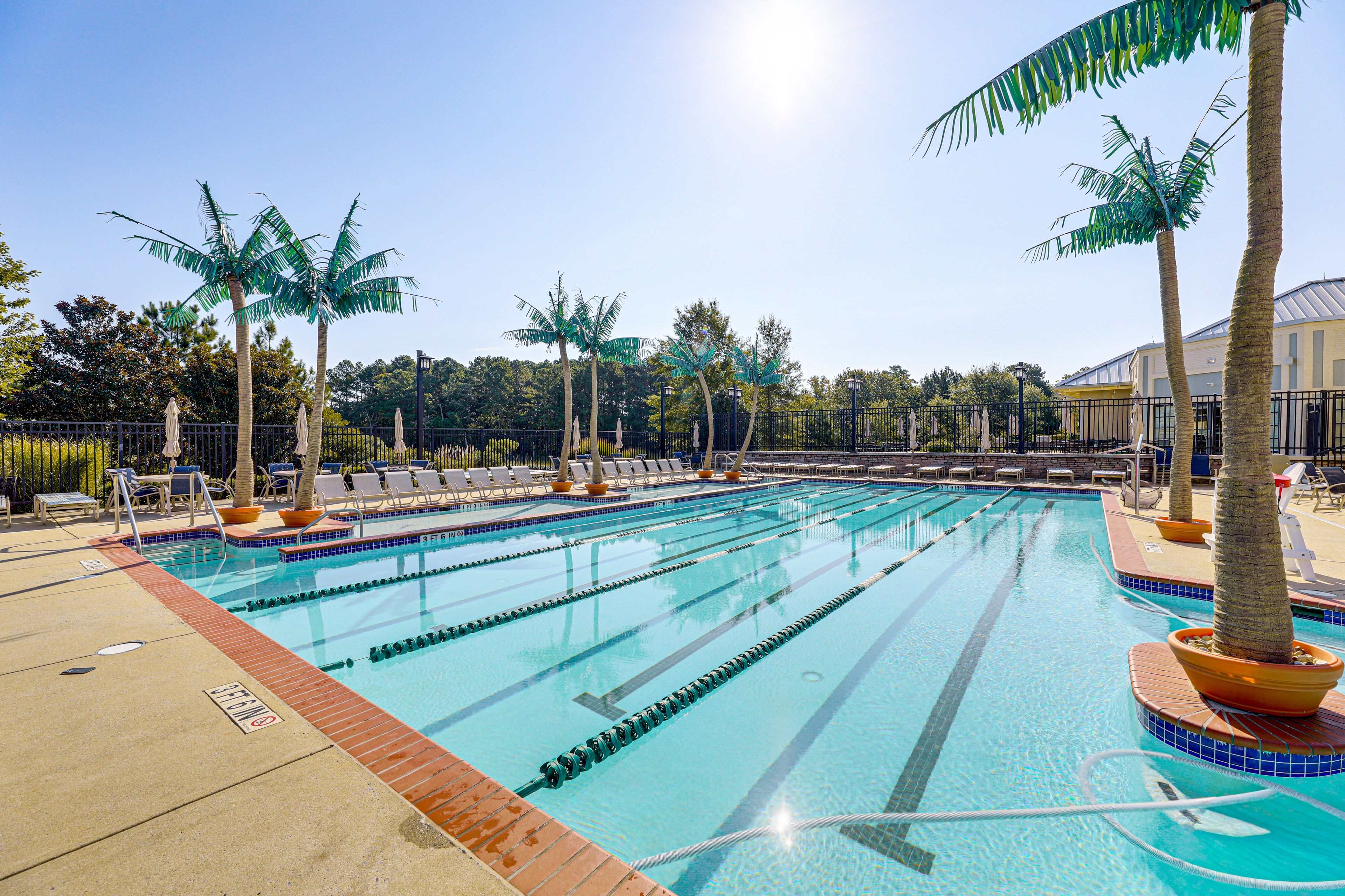 Bay Forest | Community Amenities