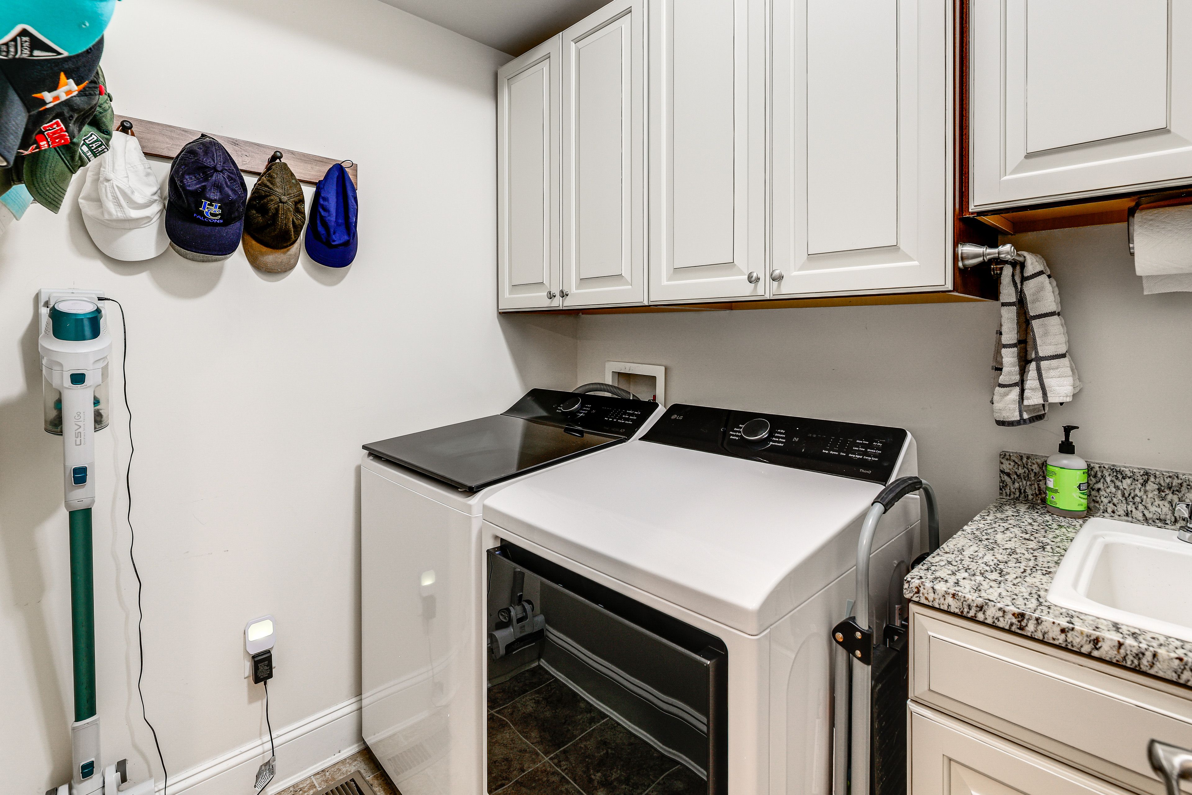 Laundry Room | 1st Floor | Washer & Dryer