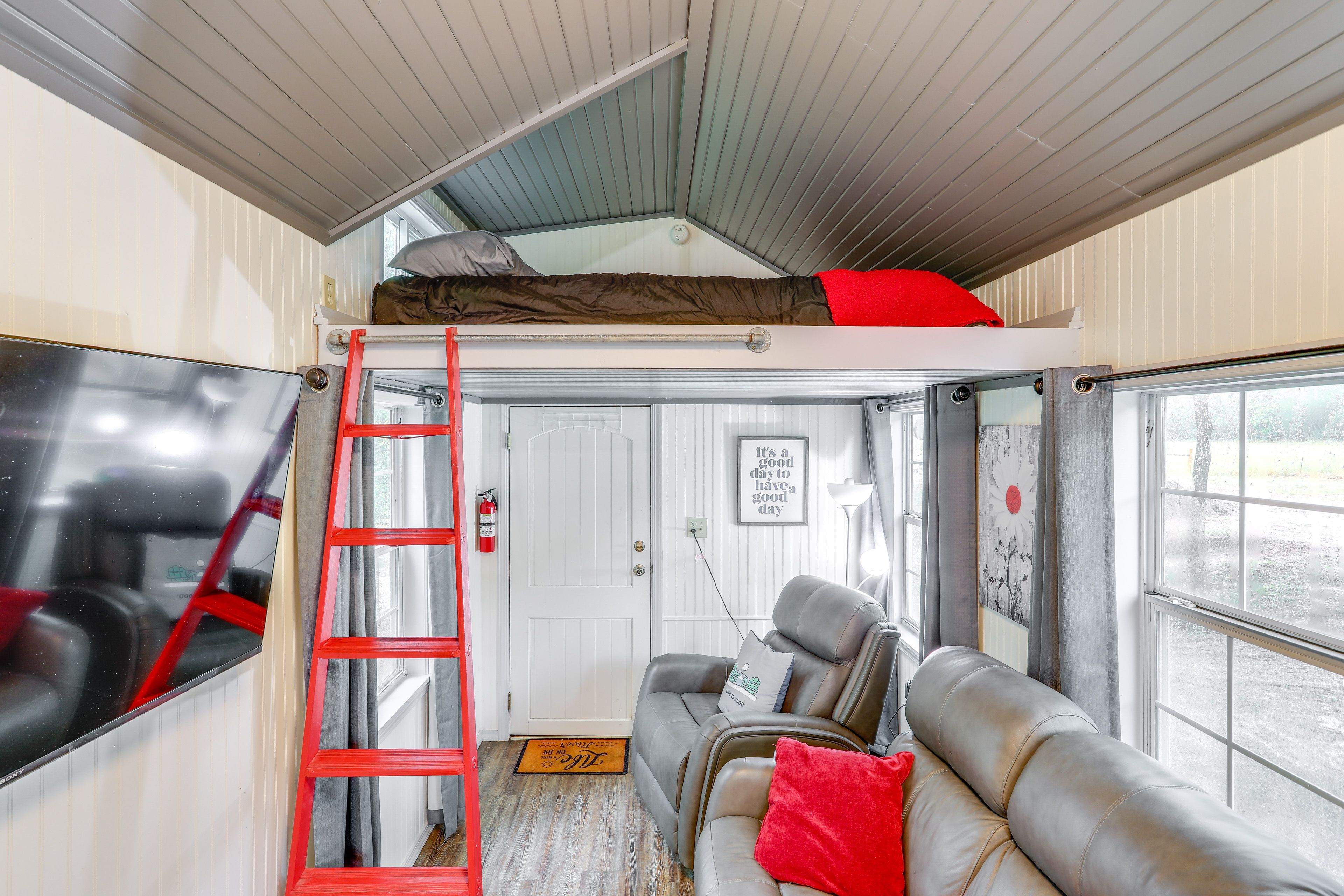Loft 2 | Full Bed | Upper Level