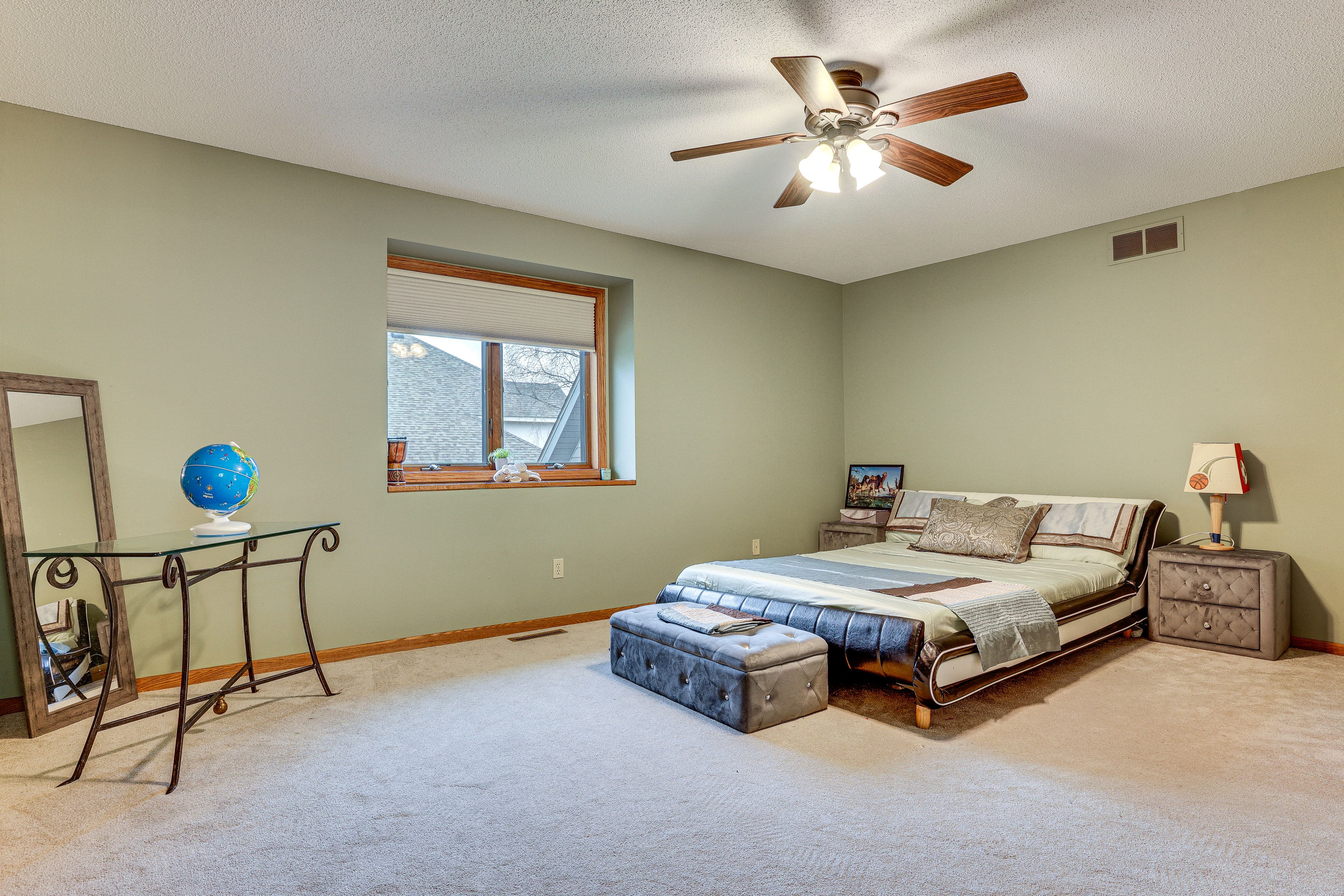 Bedroom 2 | Full Bed | 2nd Floor