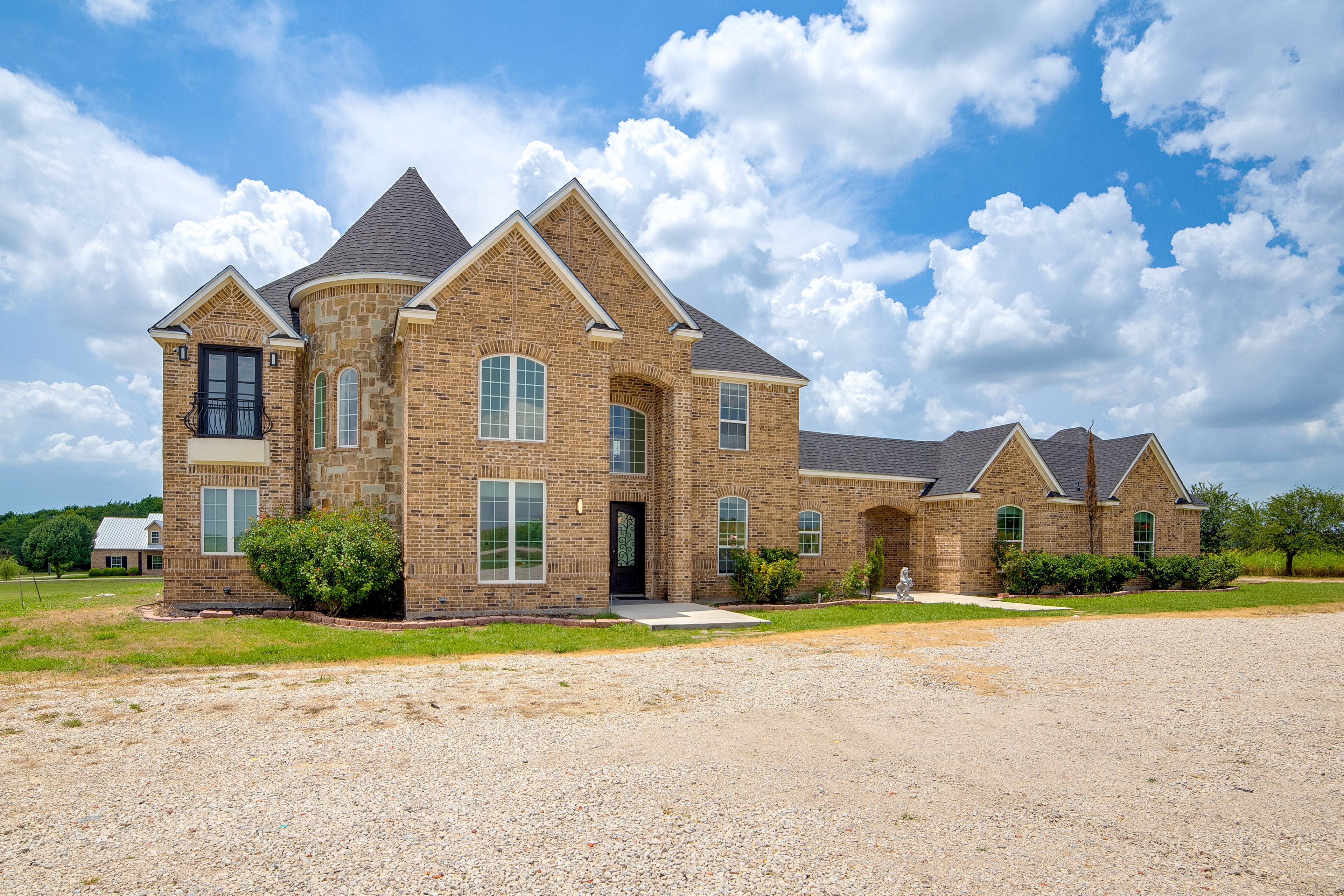 Celina Vacation Rental | 5BR | 4BA | 5,000 Sq Ft | 1 Step to Enter