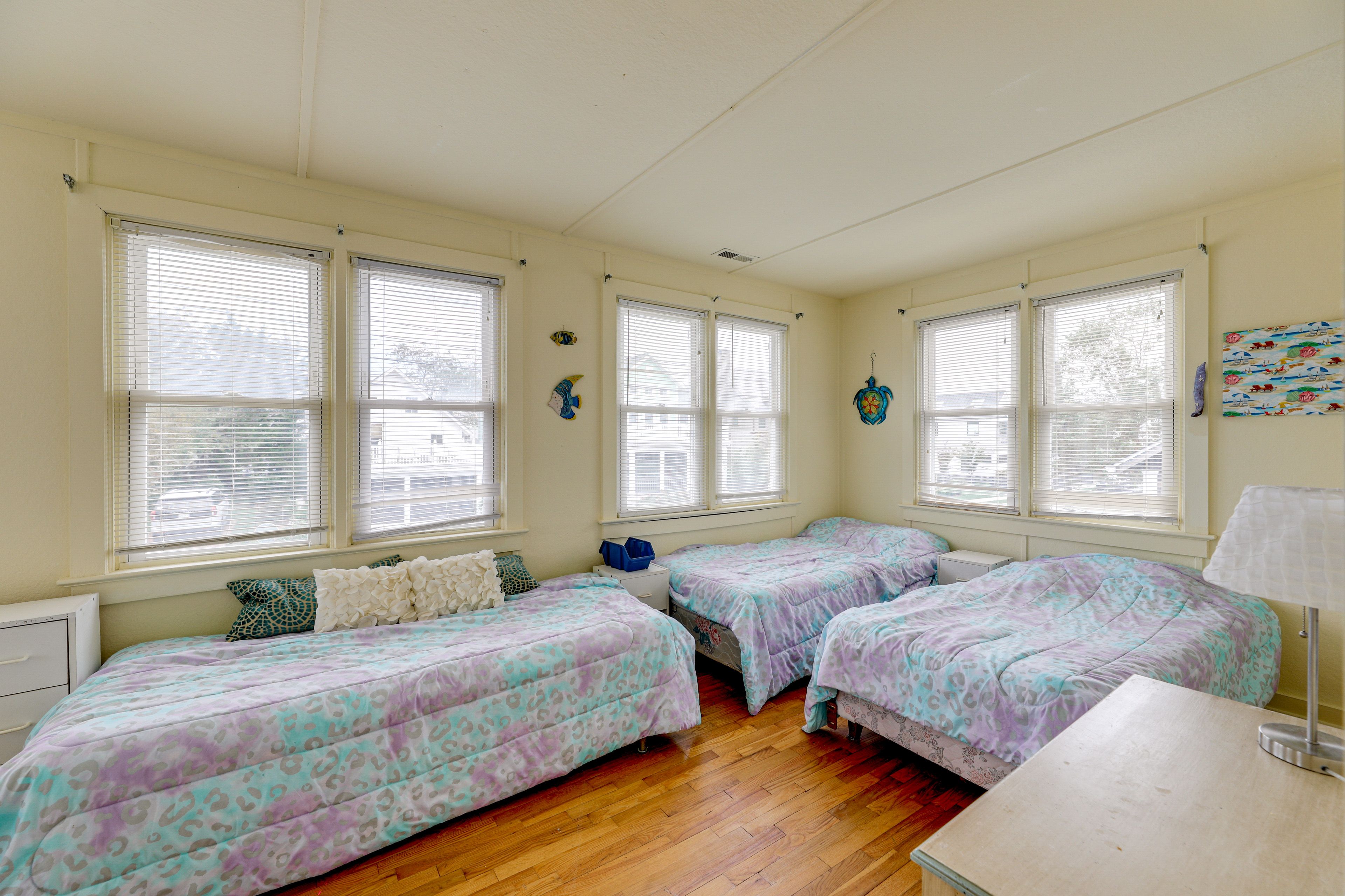 Bedroom 5 | 2 Twin Beds | Full Bed | 2nd Floor