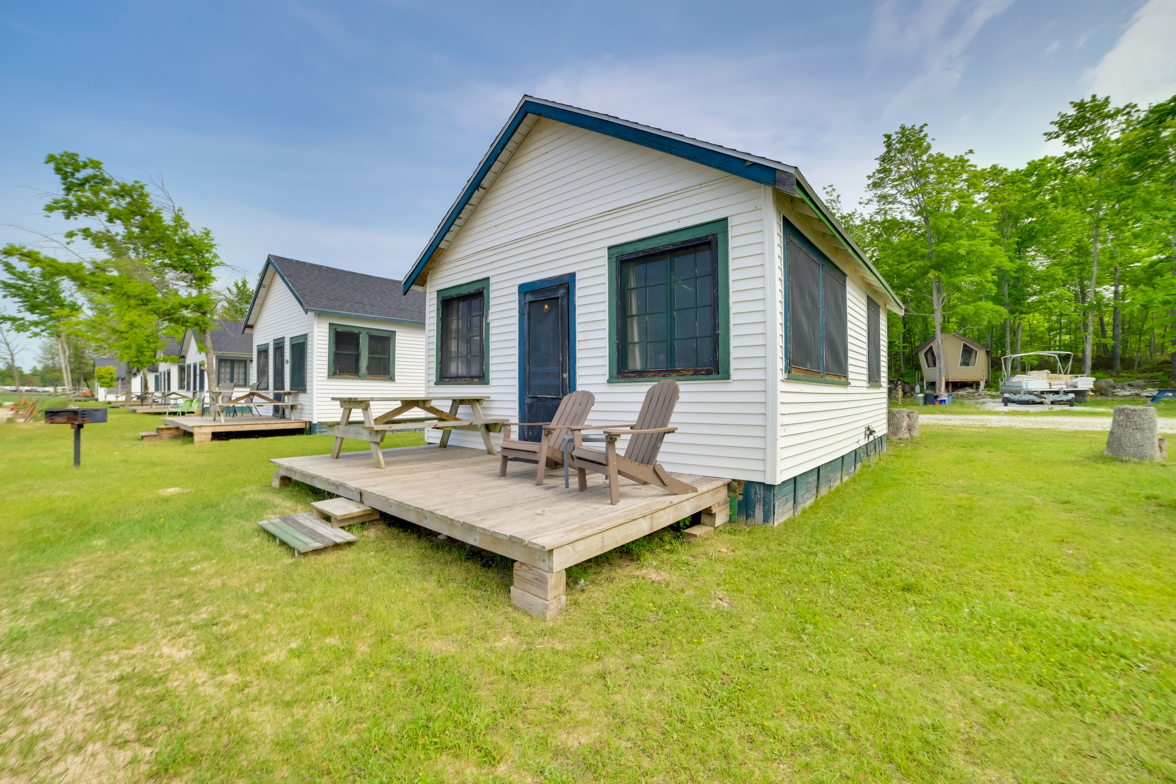 Property Exterior | Single-Story Cabin