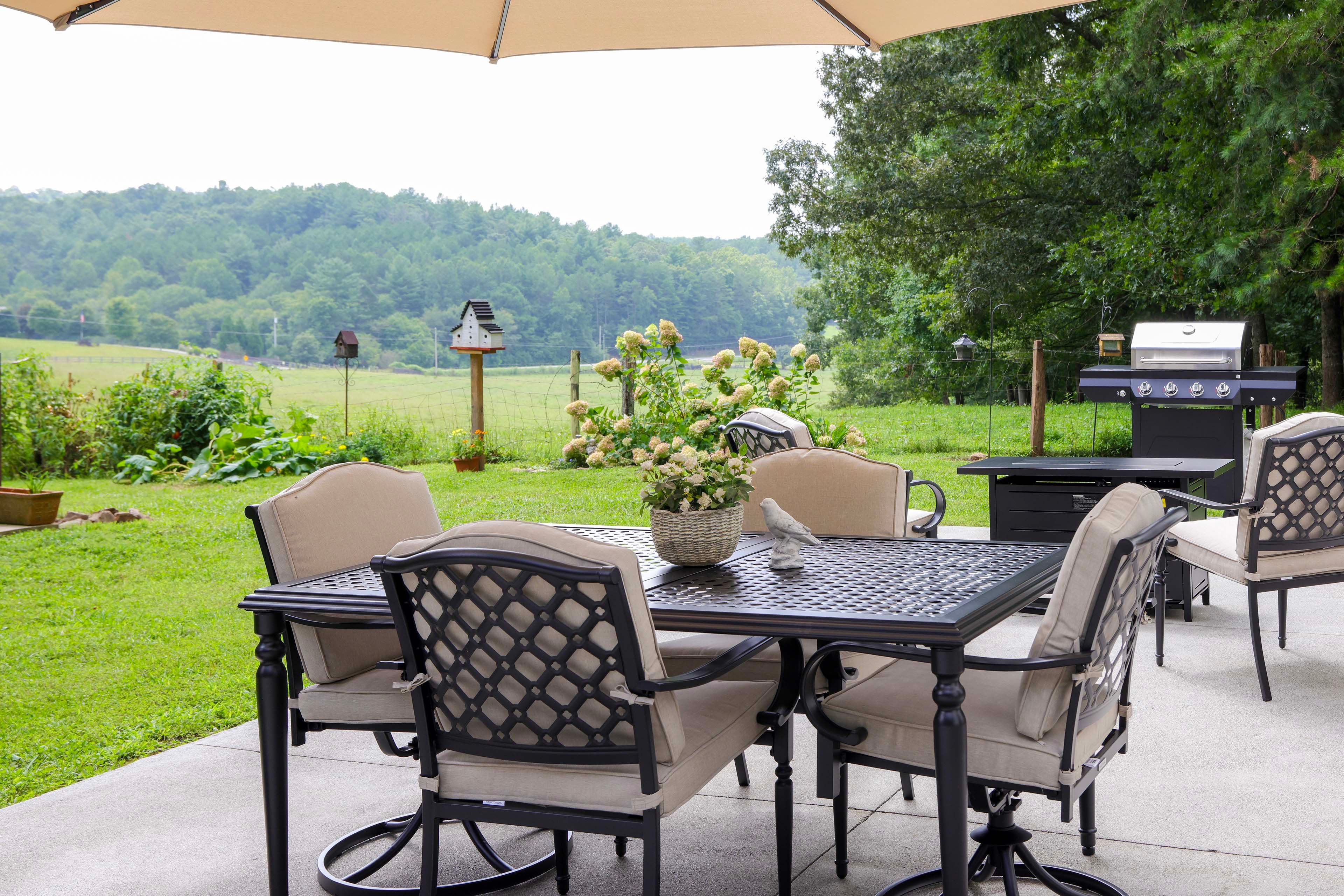 Patio | Gas Fire Pit