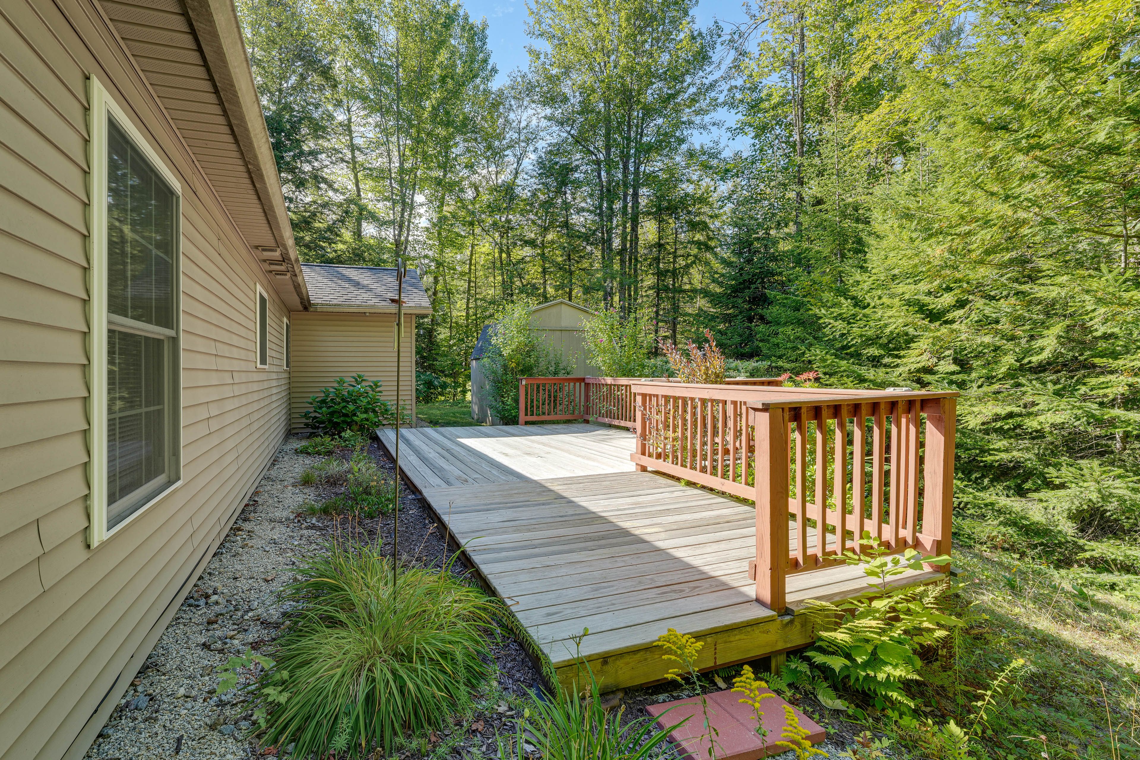 Private Deck