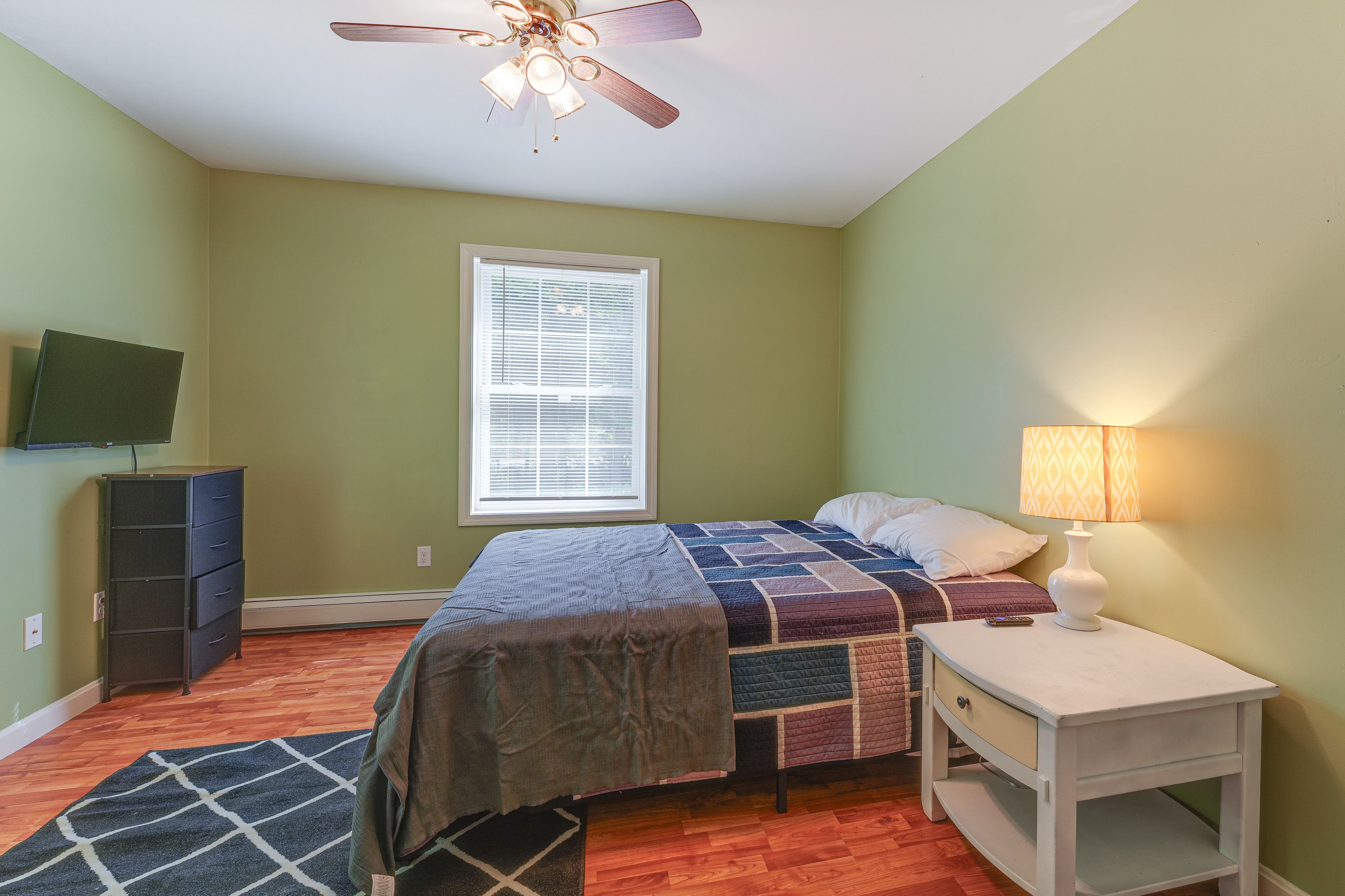 Bedroom 2 | Queen Bed | Linens Provided