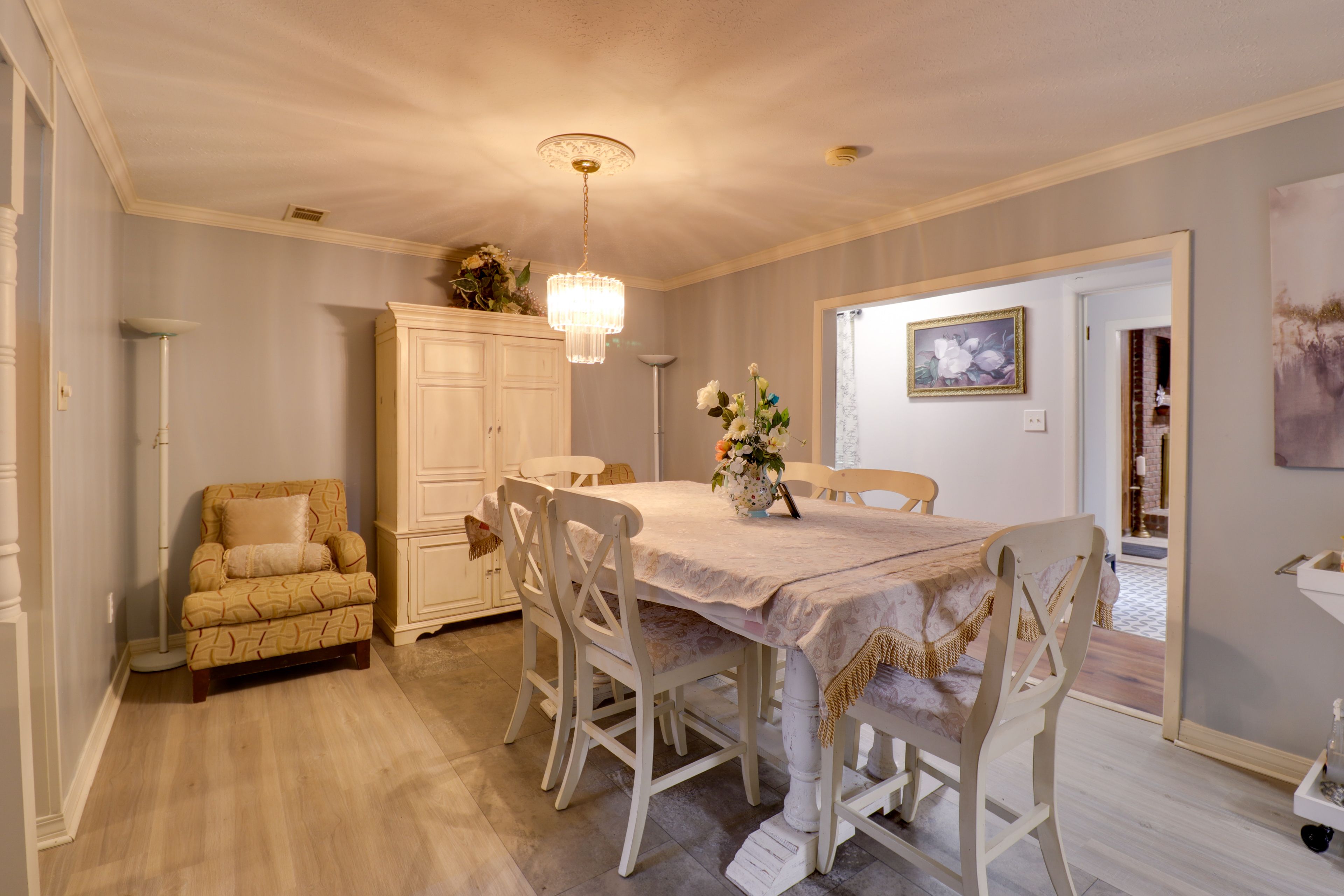Dining Area | 1st Floor
