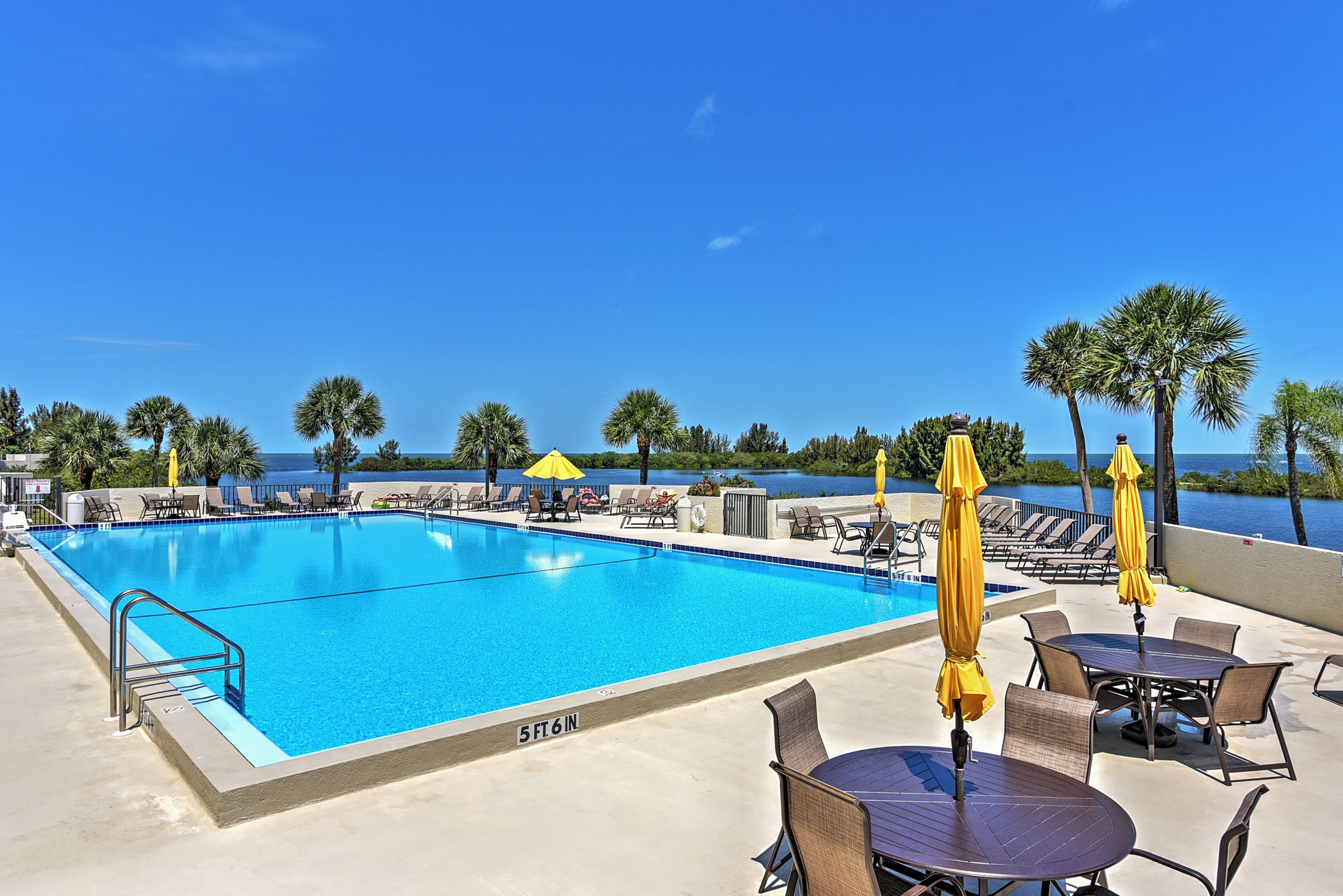 Hudson Vacation Rental | 2BR | 2BA | 950 Sq Ft | Step-Free Entry Via Elevator