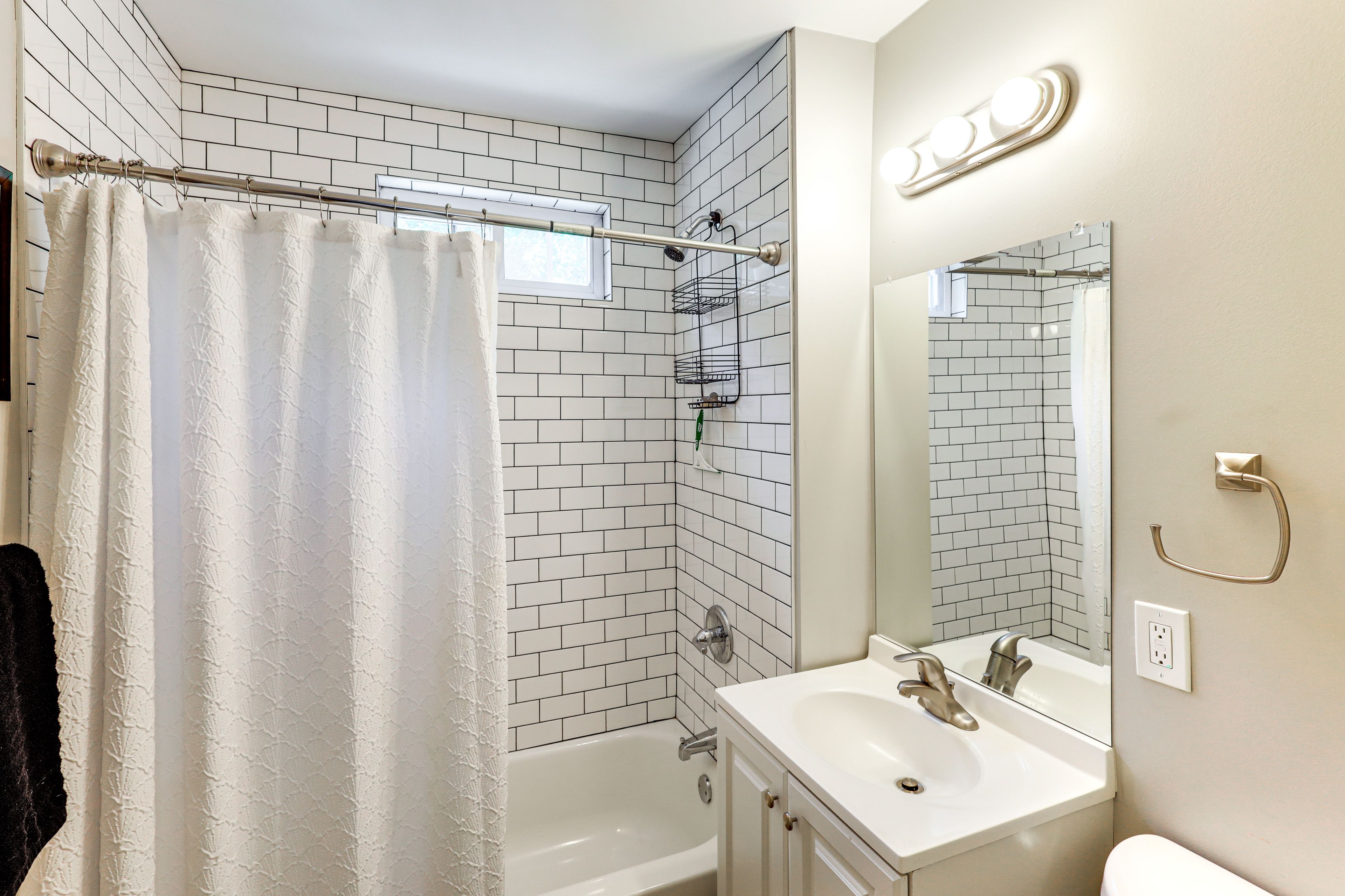 Bathroom | Towels Provided | 1st Floor