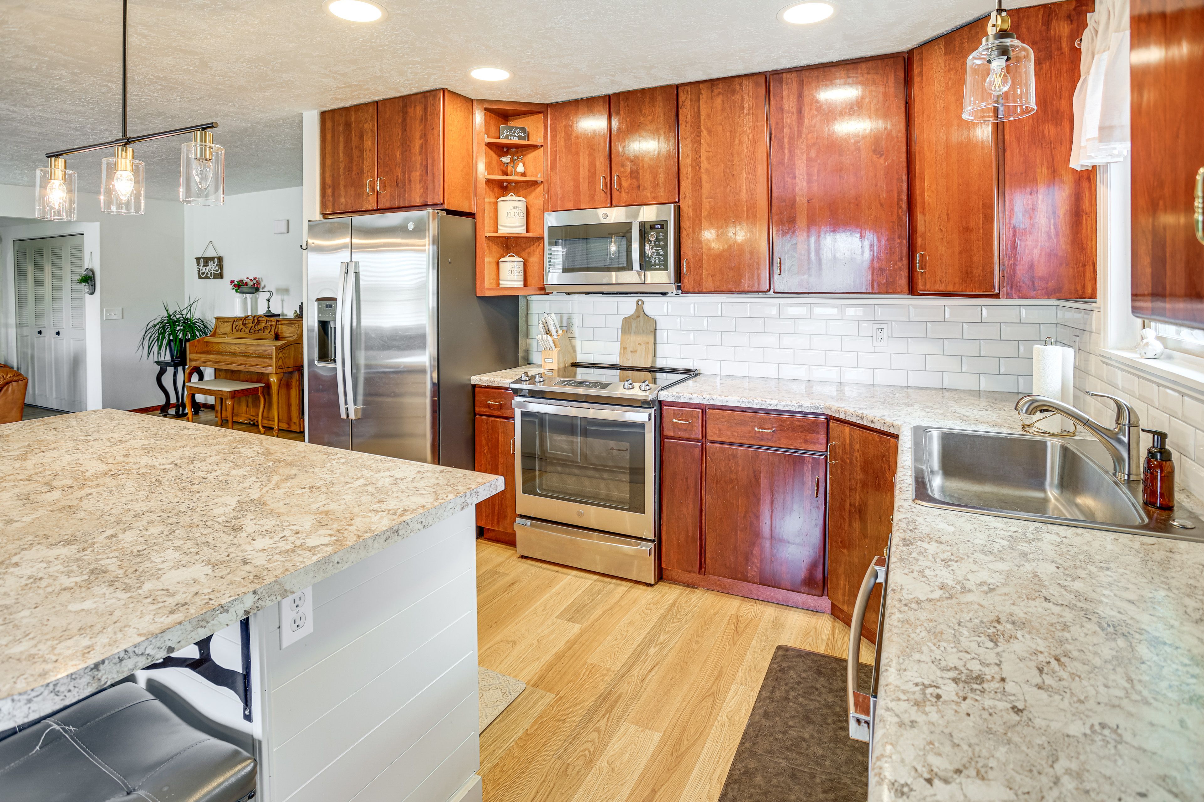 Kitchen | Cooking Basics | Main Floor