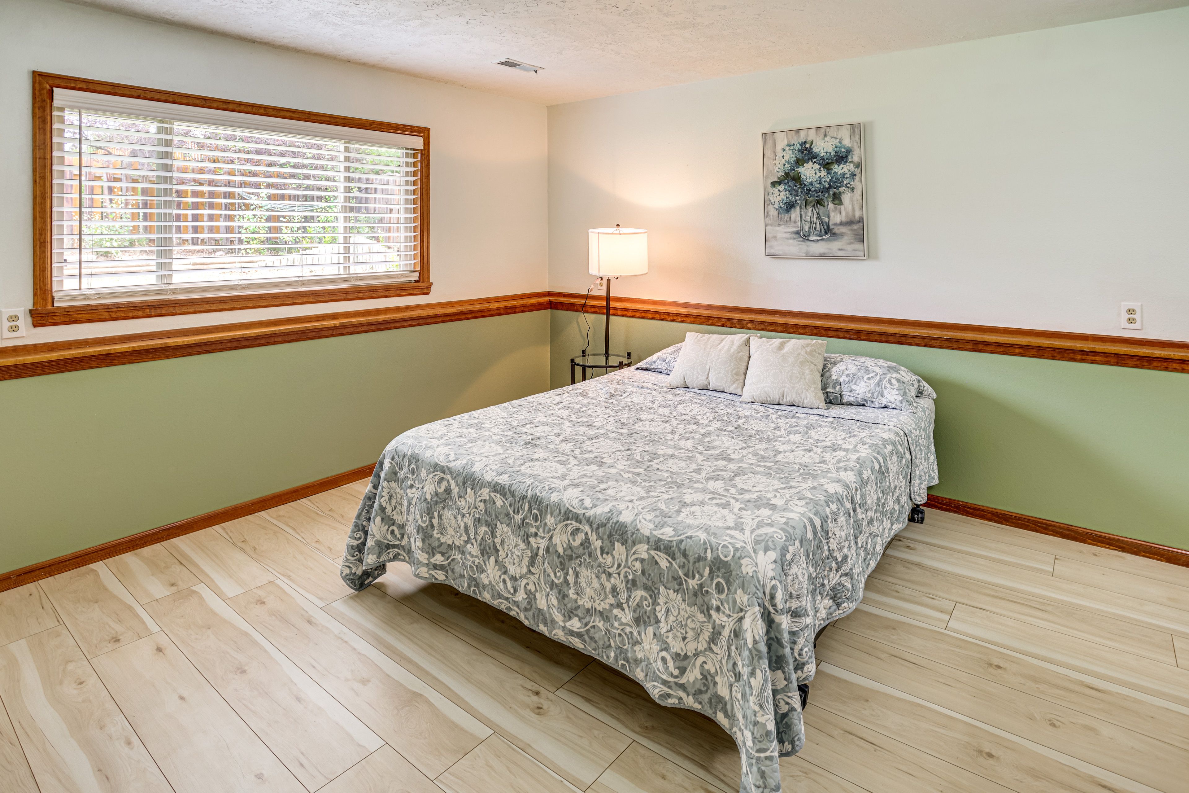Bedroom 3 | Queen Bed | Lower Floor