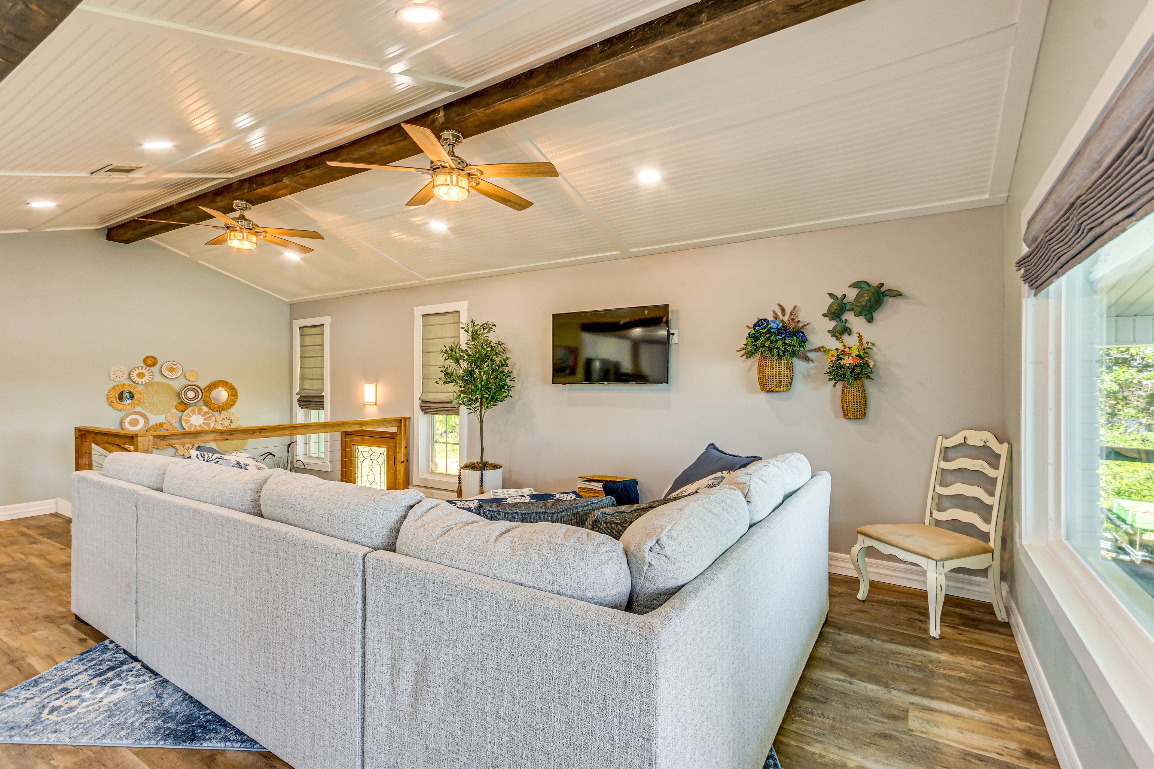 Living Room | Upper Level | Smart TV | Central Heating & A/C