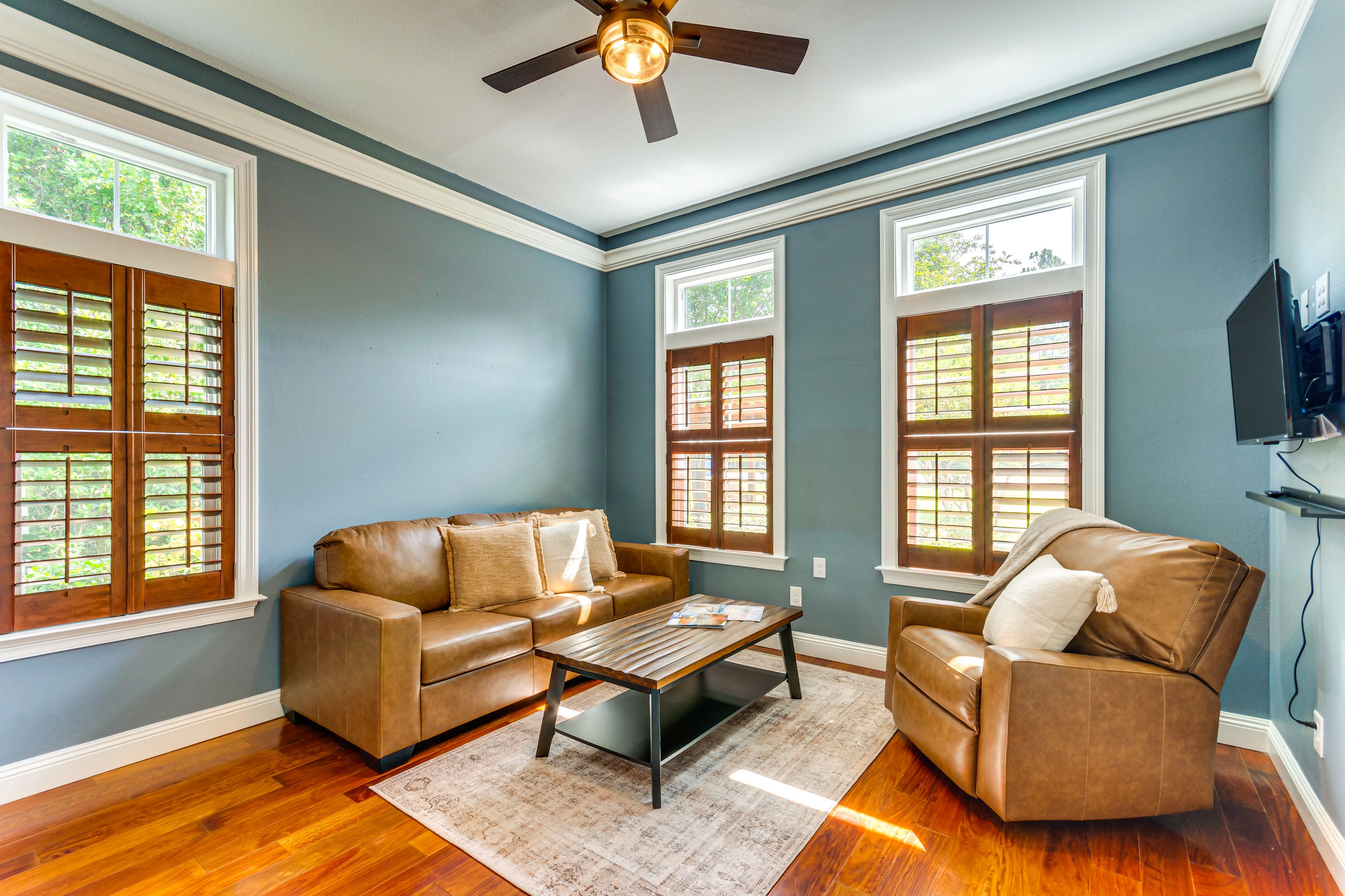 Bedroom 2 | 1st Floor | Queen Sleeper Sofa | Smart TV