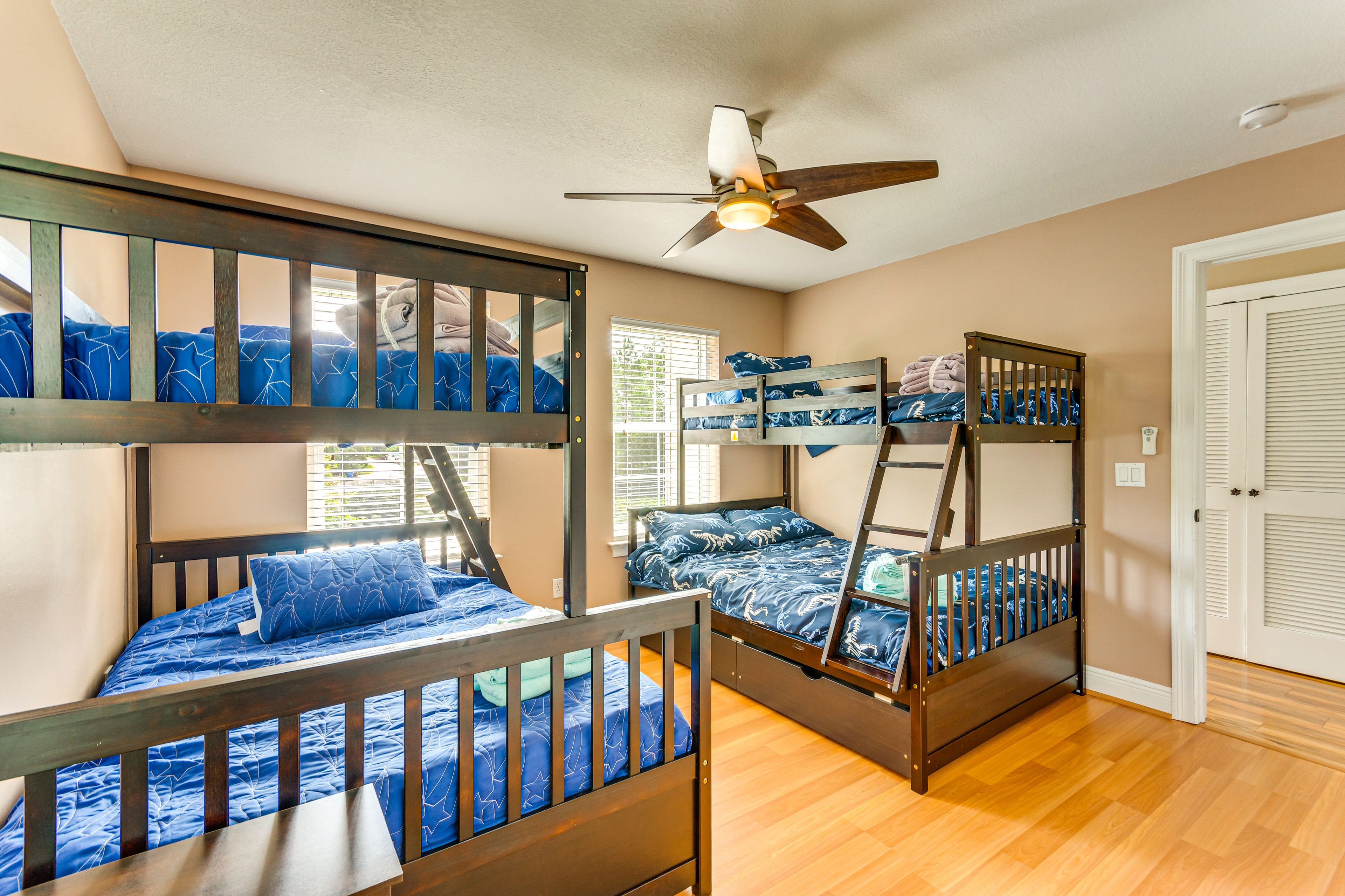 Bedroom 5 | 2nd Floor | 2 Bunk Beds (Twin/Full)