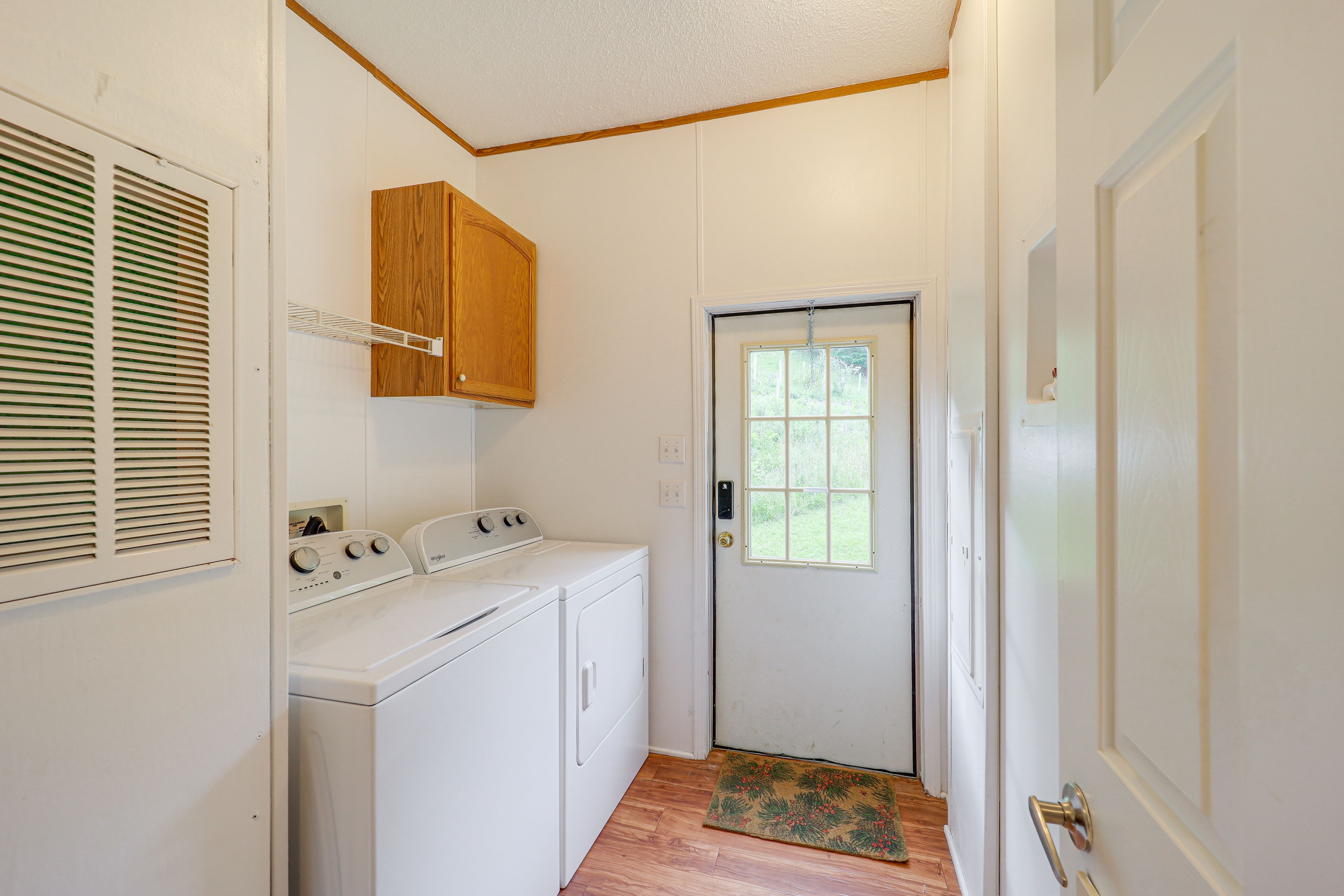 In-Unit Laundry