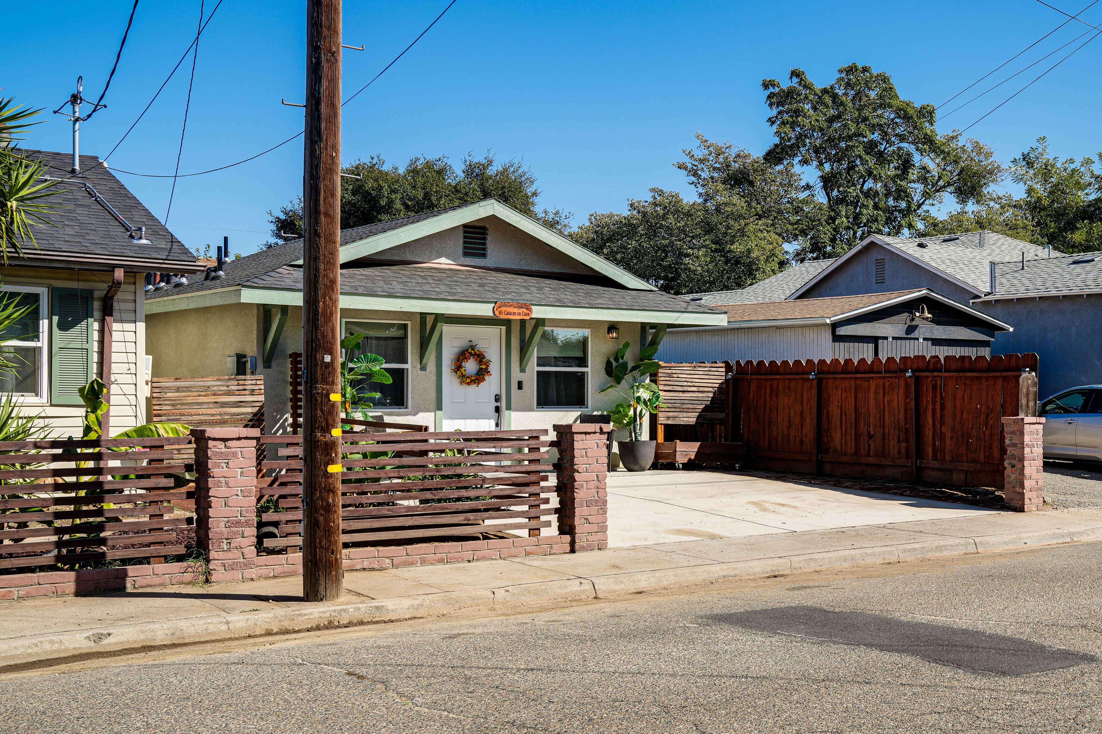 Parking | Free Street (1 Vehicle) | 1 RV/Trailer Allowed On-Site