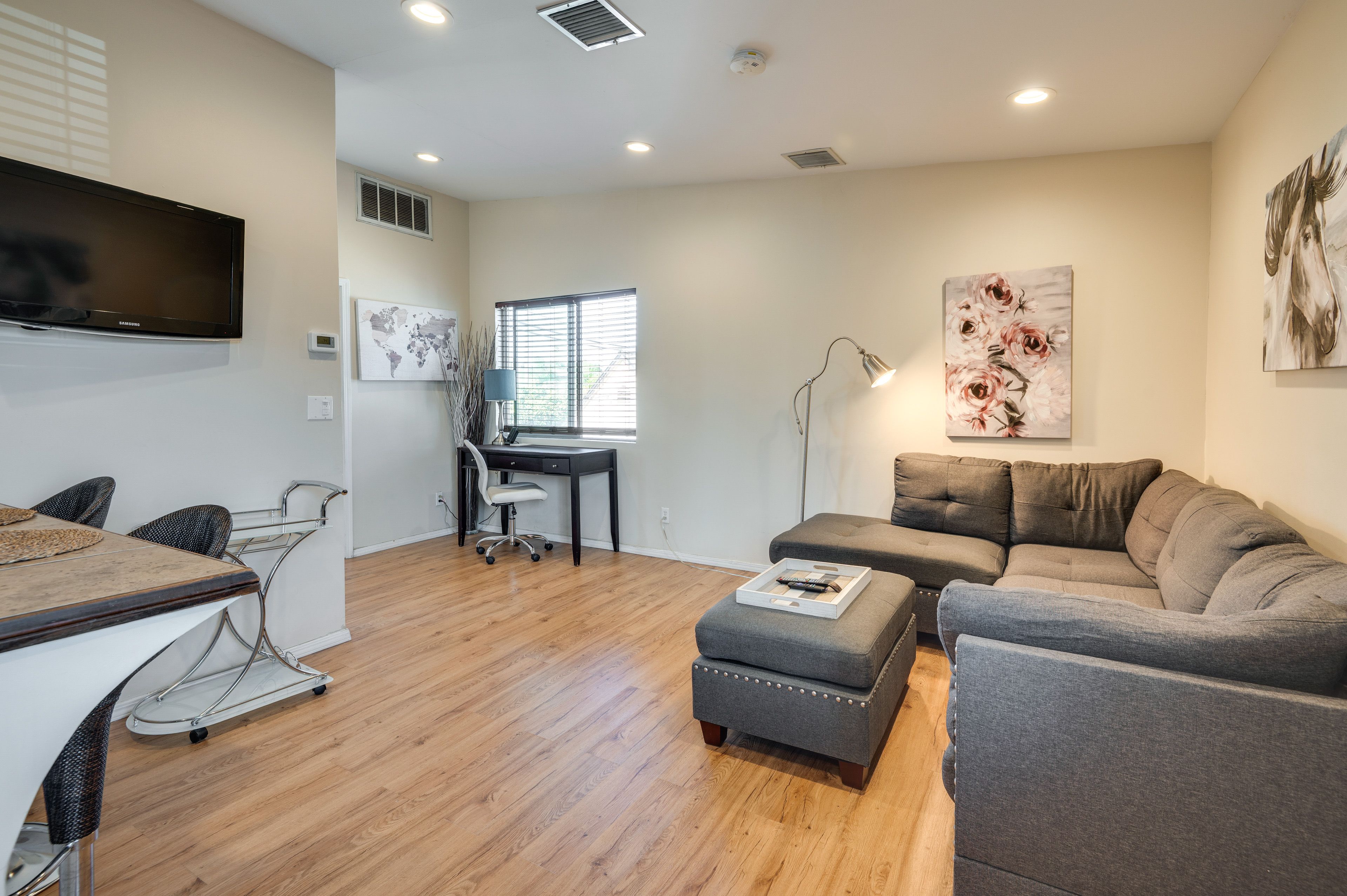 Los Angeles Vacation Rental | 1BR | 1BA | 500 Sq Ft | Stairs to Access