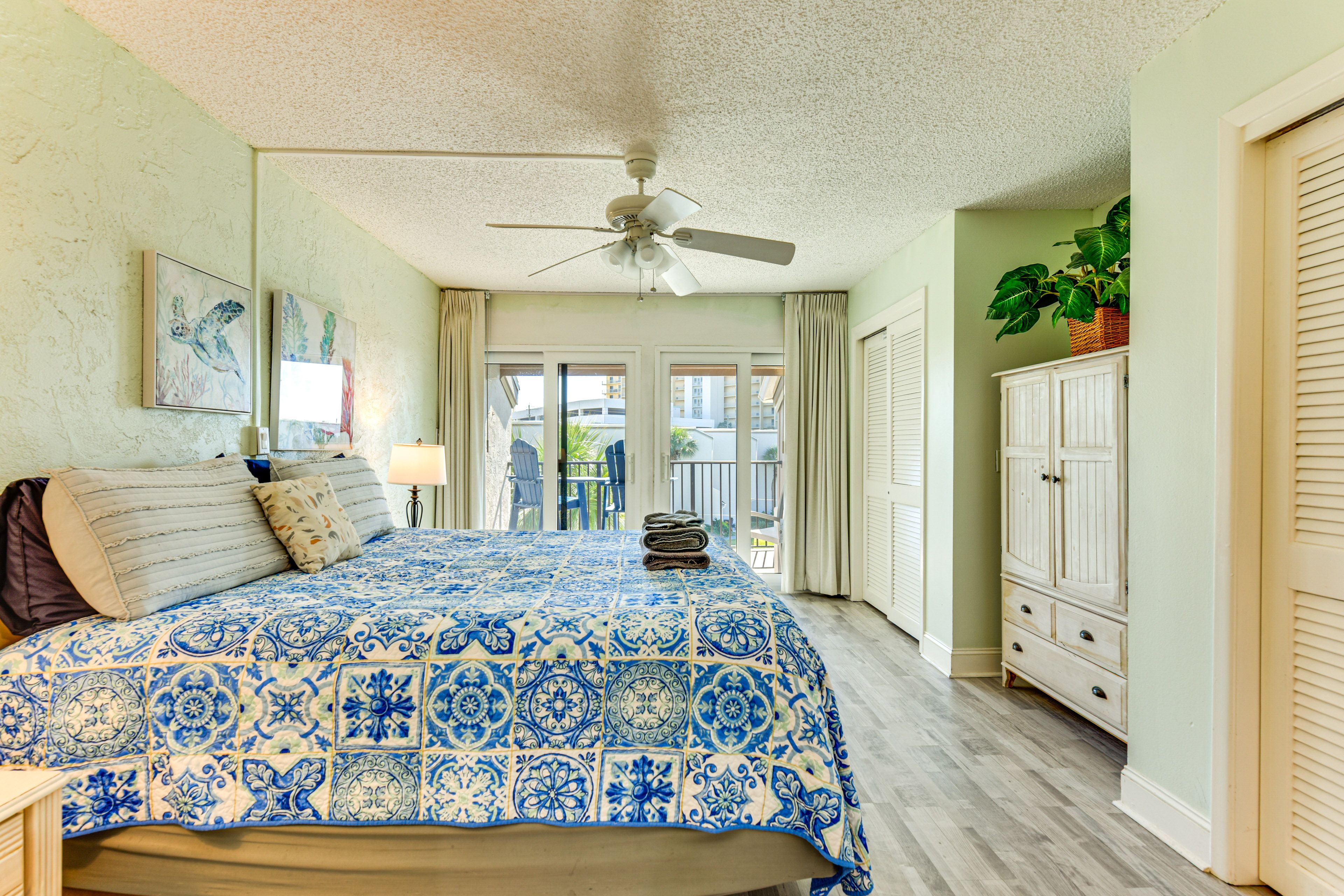 Bedroom 1 | 2nd Floor | King Bed | Smart TV | Balcony Access | Linens Provided