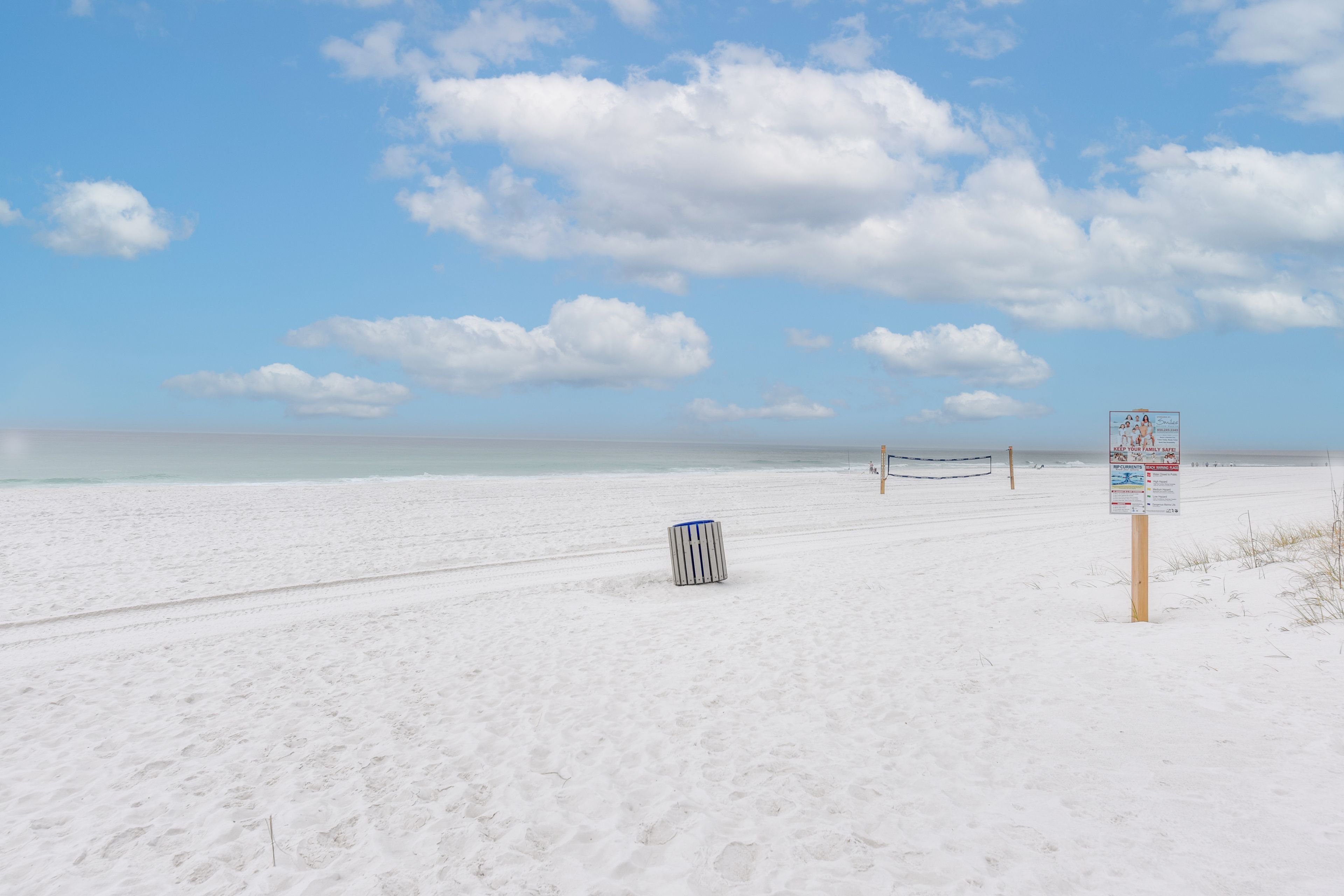 Sugar Beach Condominiums | Community Amenities | On-Site Beach Access