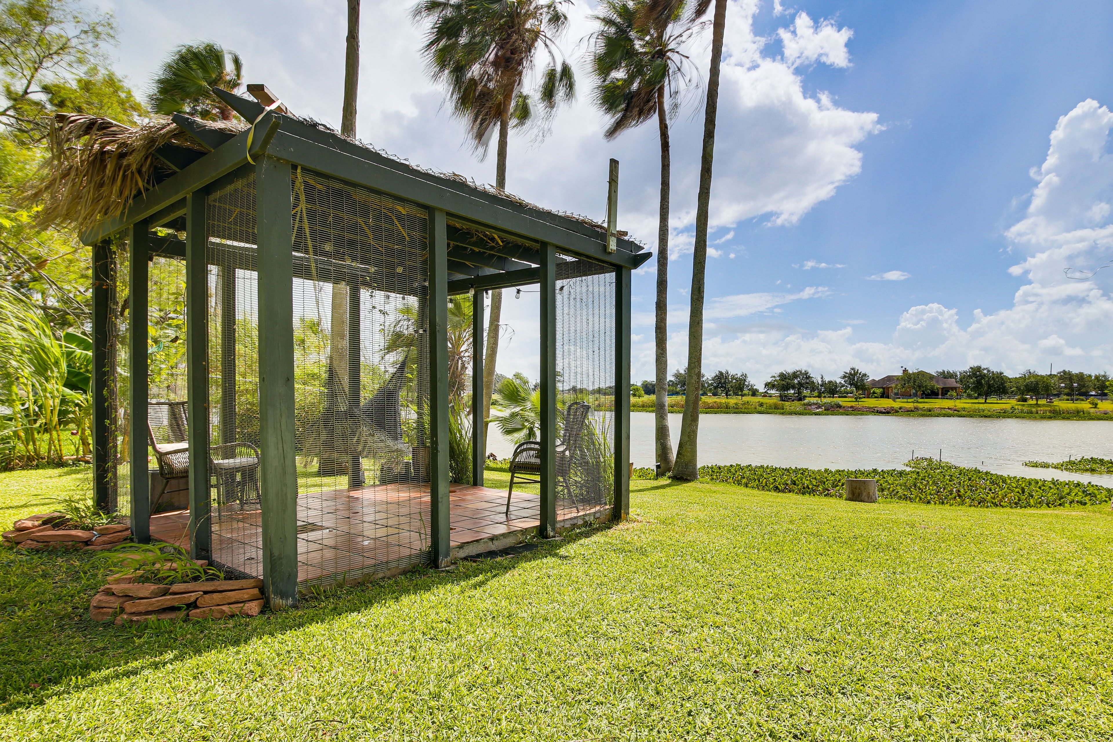 Shared Backyard | Fishing Dock | Outdoor Pool | Wood-Burning Fire Pit