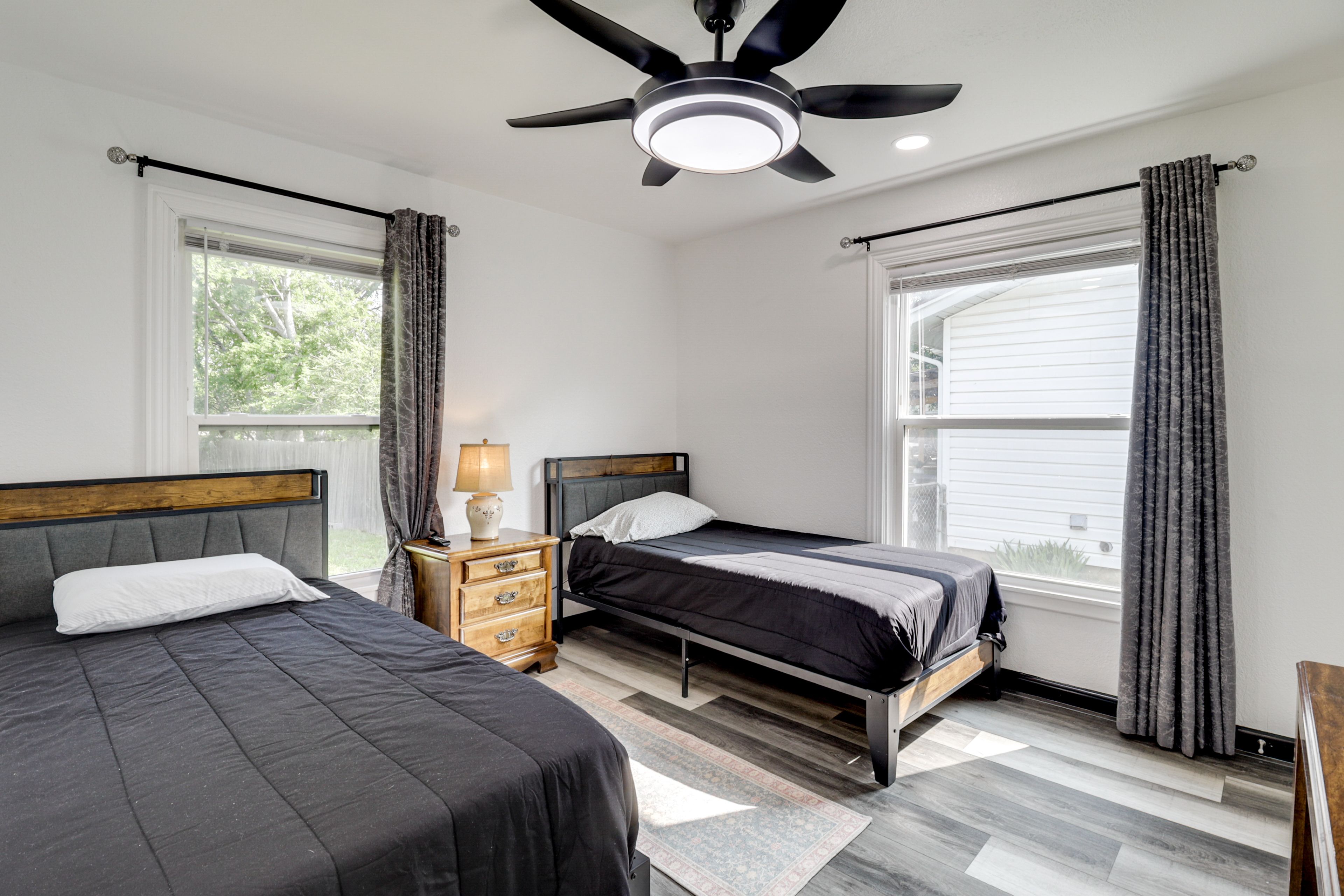 Bedroom 3 | 2 Twin Beds