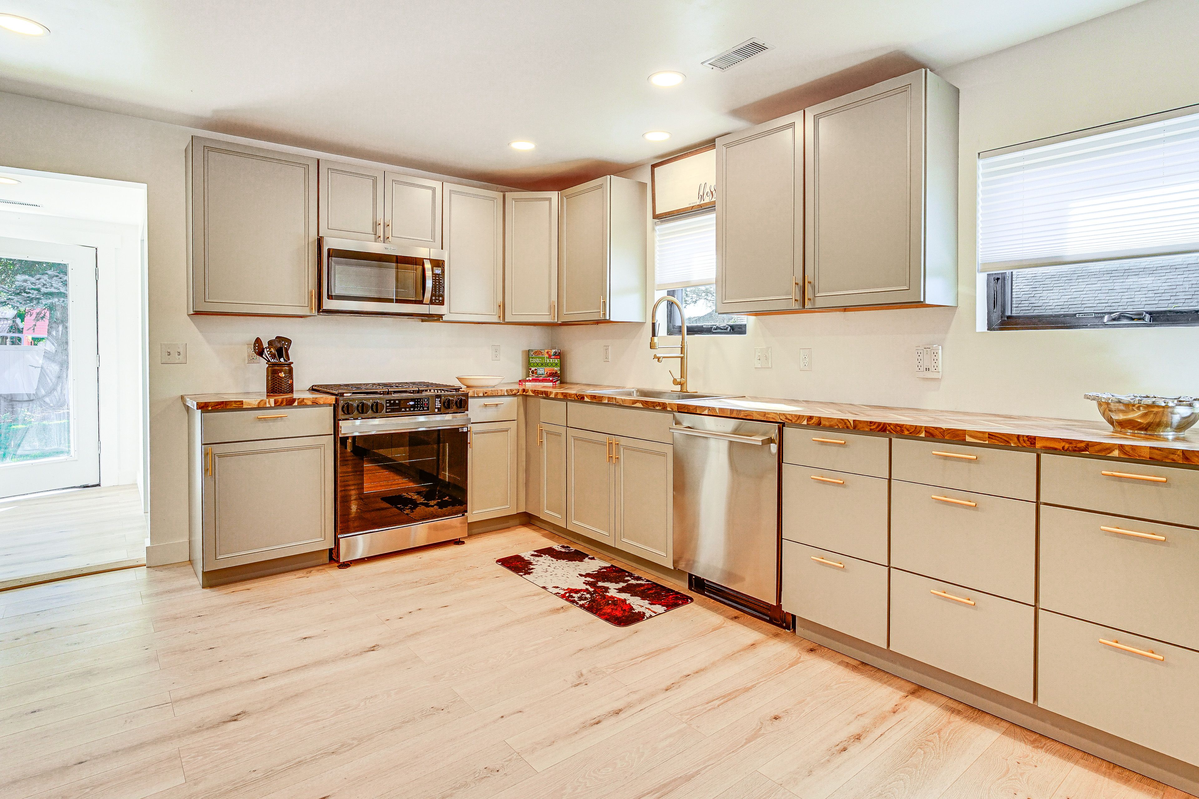 Kitchen | Cooking Basics | 1st Floor