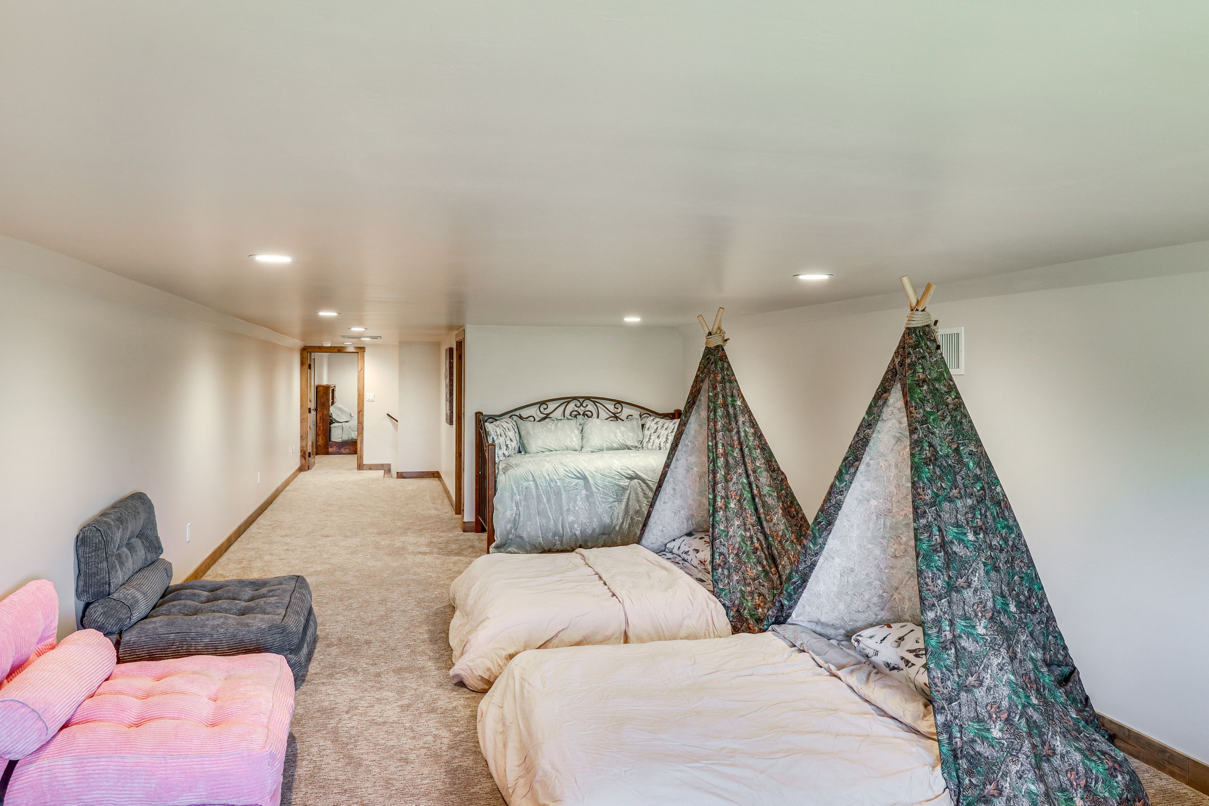 Bedroom 7 | Twin Daybed w/ Twin Trundle | Upper Level