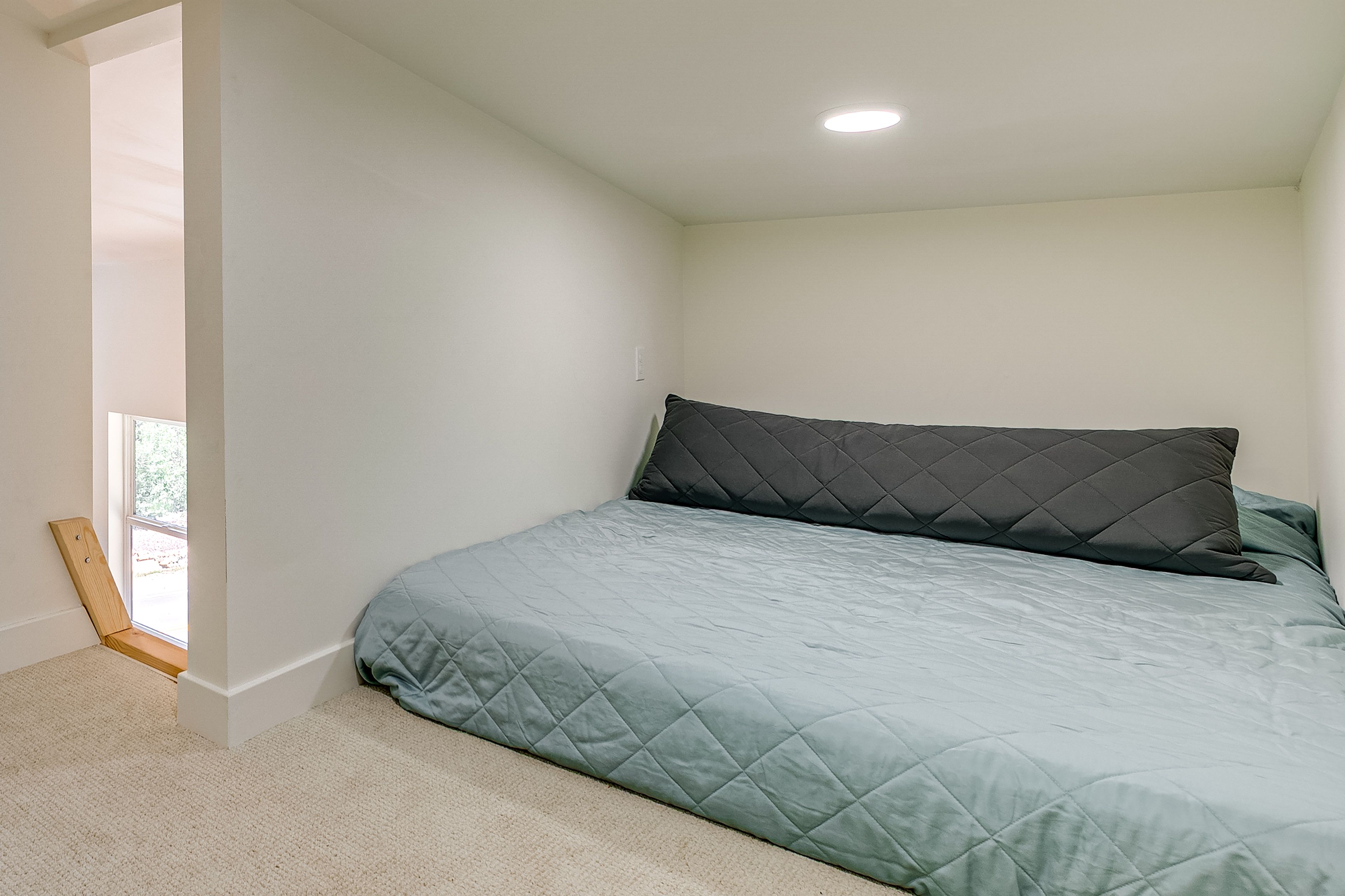 Loft | King Floor Mattress